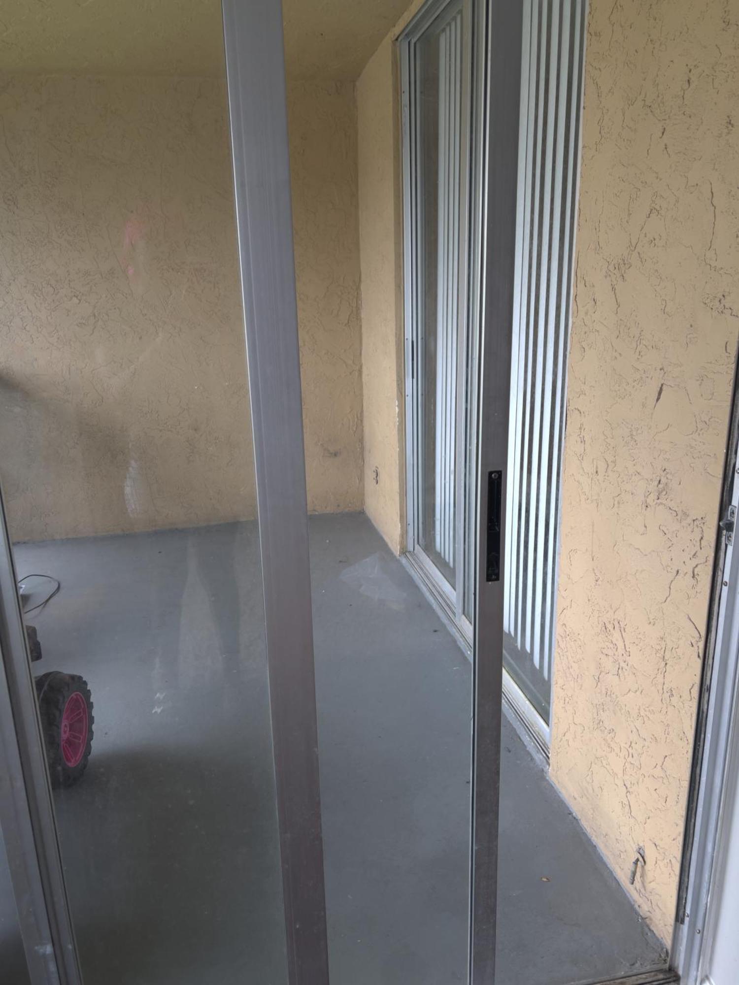 Cozy For Rent Hostel West Palm Beach
