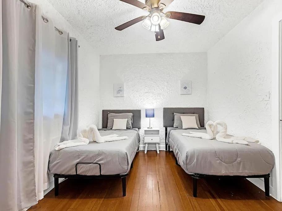Holiday home Stylish 3br & Hottub Near Beaches & Downtown West Palm Beach