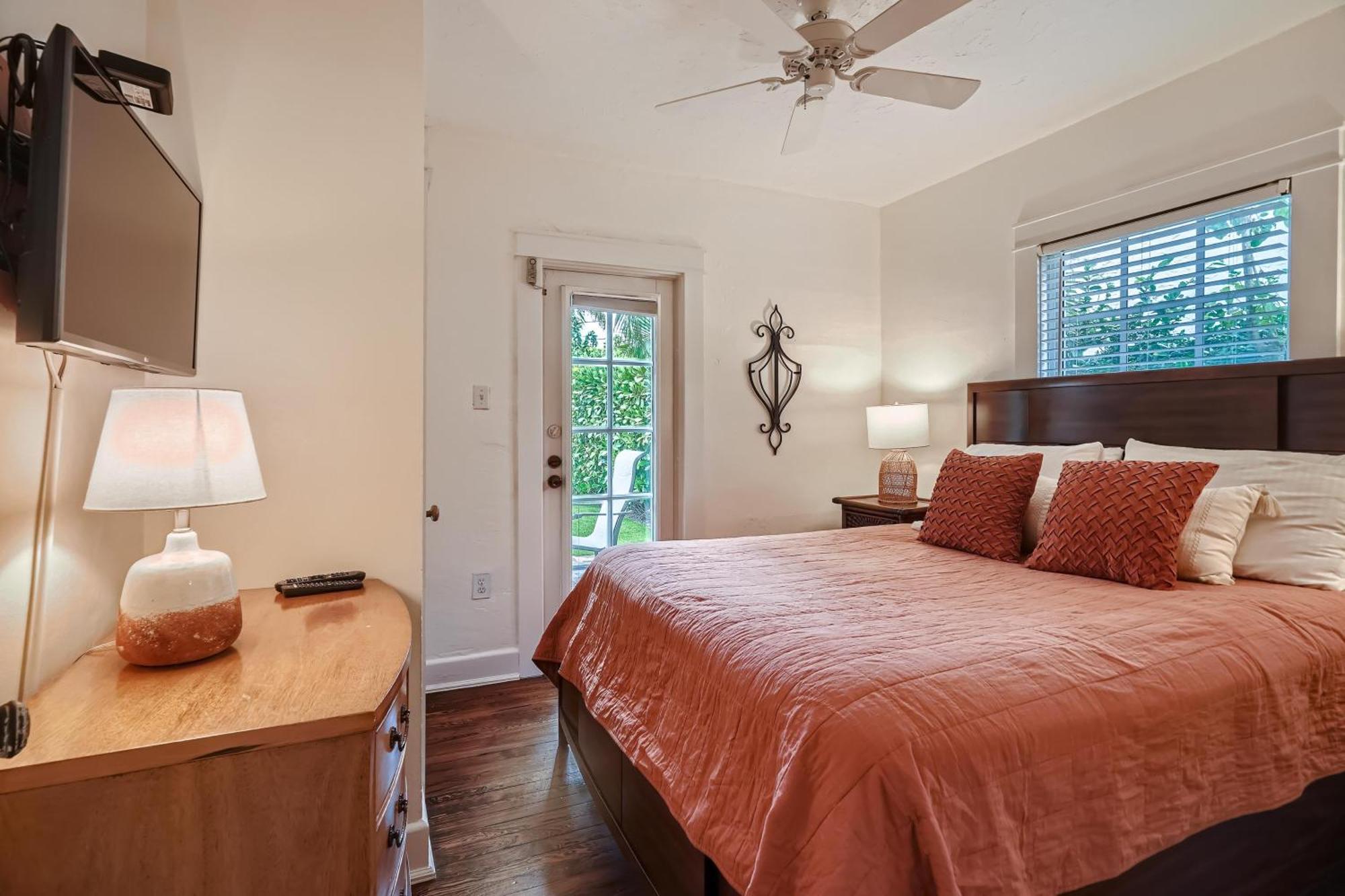 Casa Blanca 2Bd 2Ba Private Pool And Parking