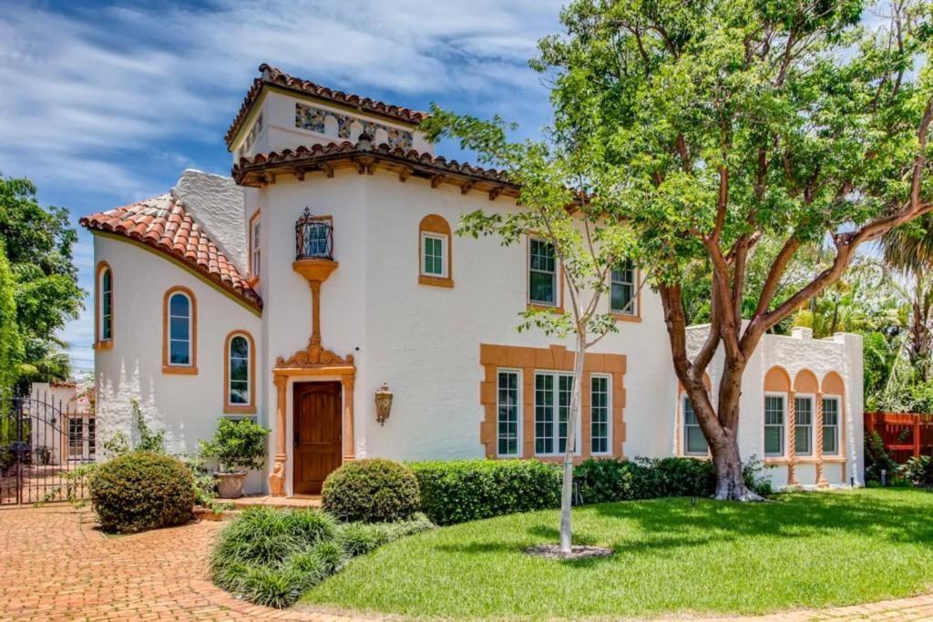 Holiday home Blanca 4bd 3.5ba Private Pool And Parking West Palm Beach