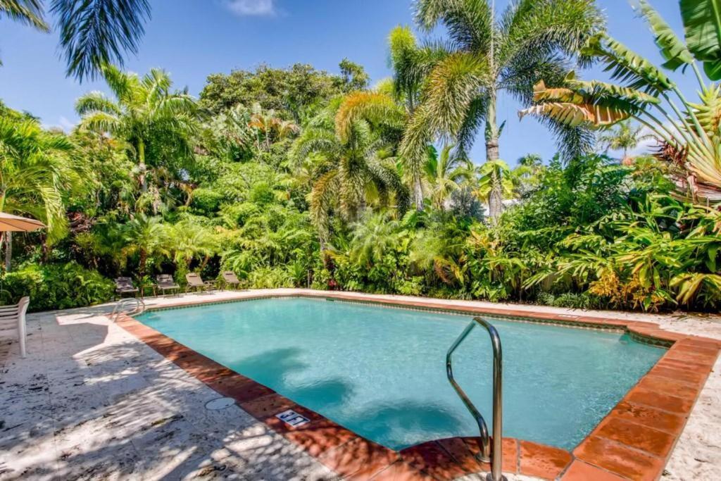 Dolce 4bd 4ba Private Pool And Parking *