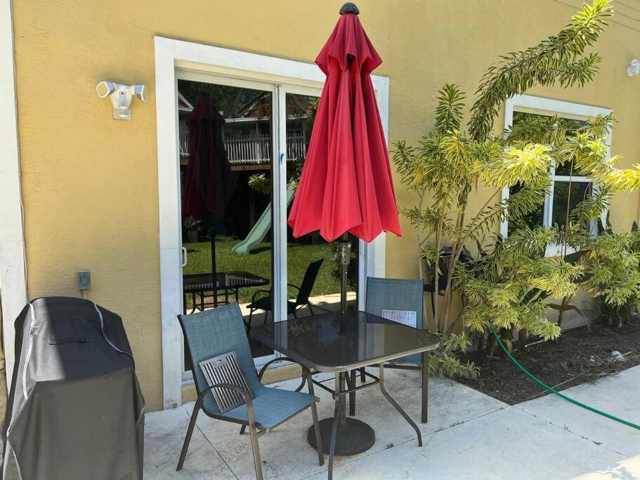 Adorable 1-bedroom West Palm Beach
