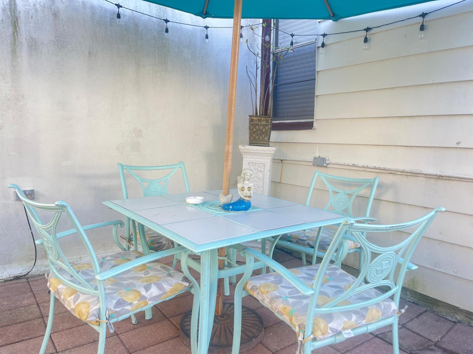 Apartment Convenient And Private Downtown 1br Near