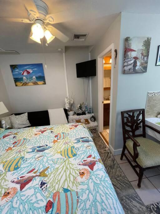 Apartment Comfy Queen Bed Studio, Downtown West Palm West Palm Beach
