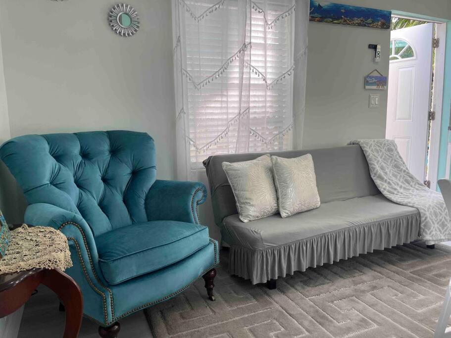 Apartment King Bed Downtown Courtyard West Palm Beach