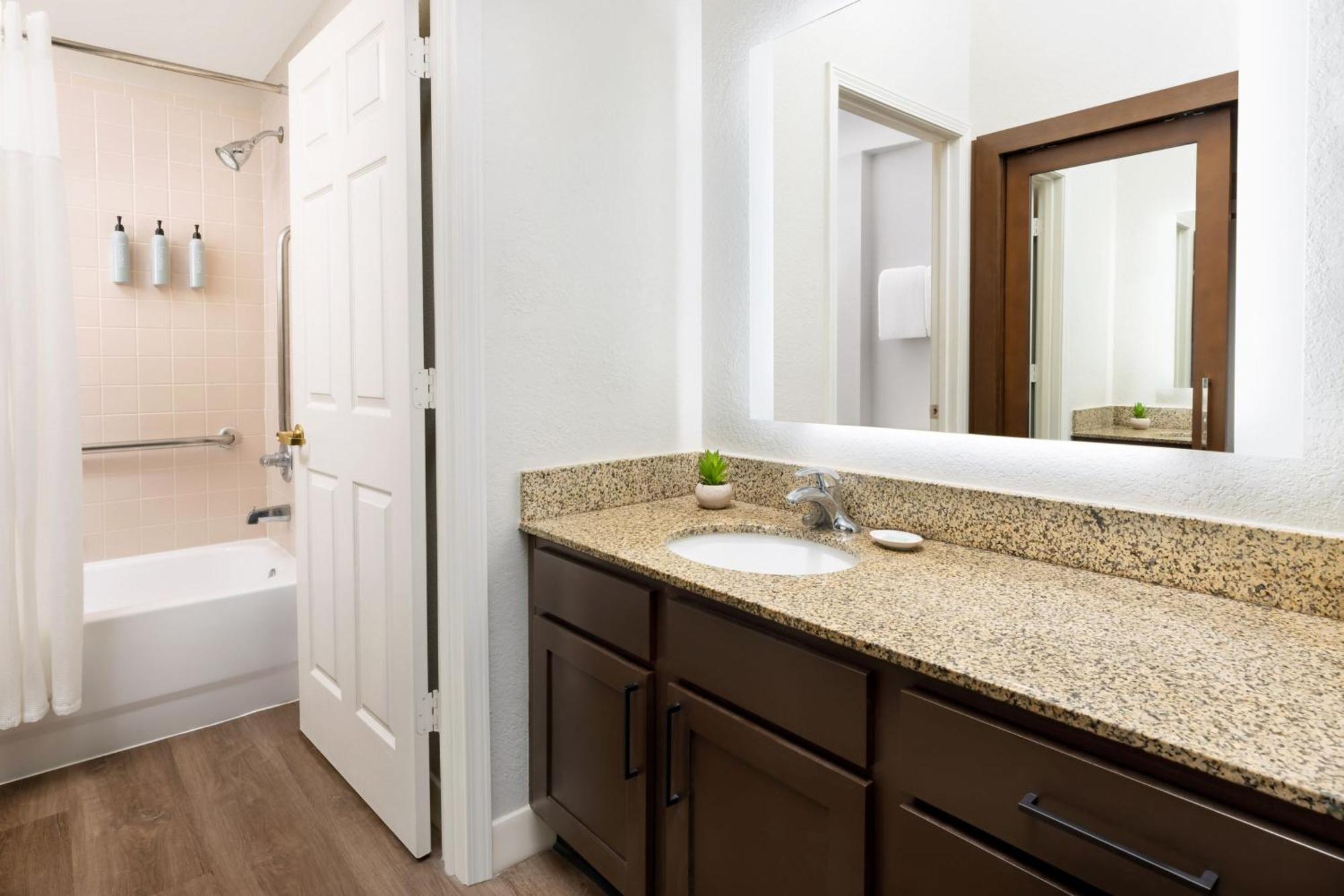 West Palm 3* West Palm Beach