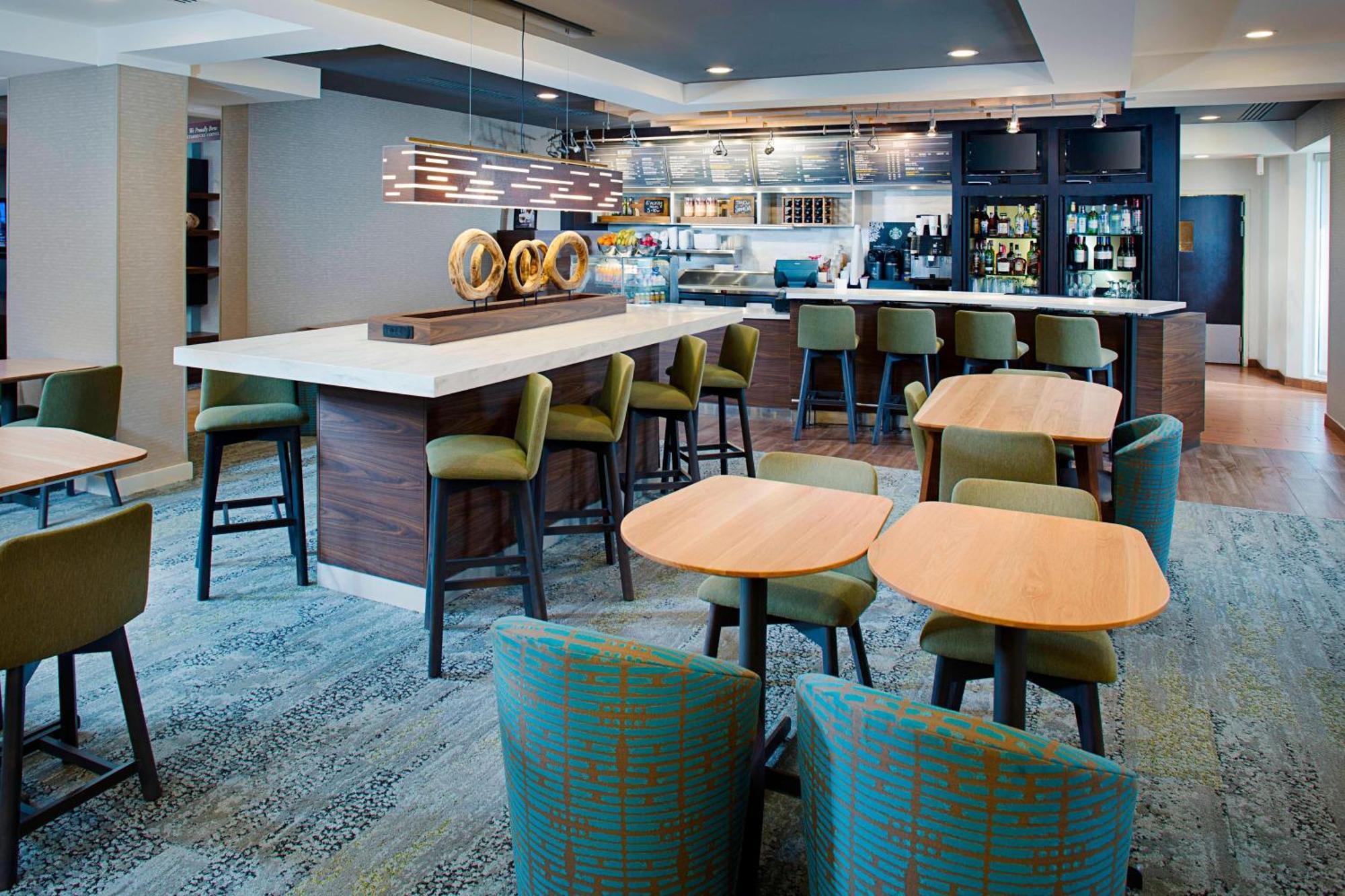 Courtyard By Marriott West Palm Airport 3* West Palm Beach