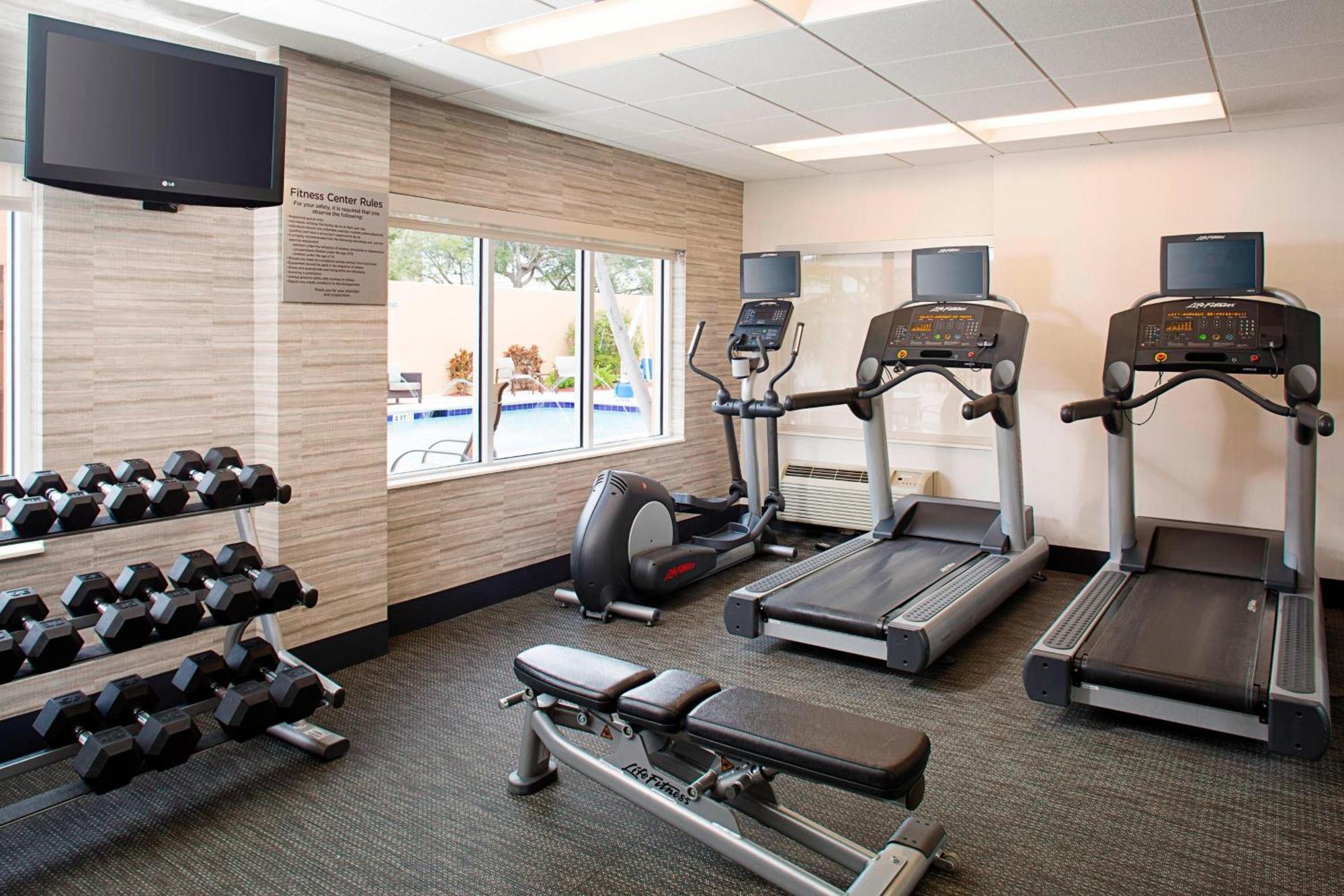 Hotel Courtyard By Marriott West Palm Airport