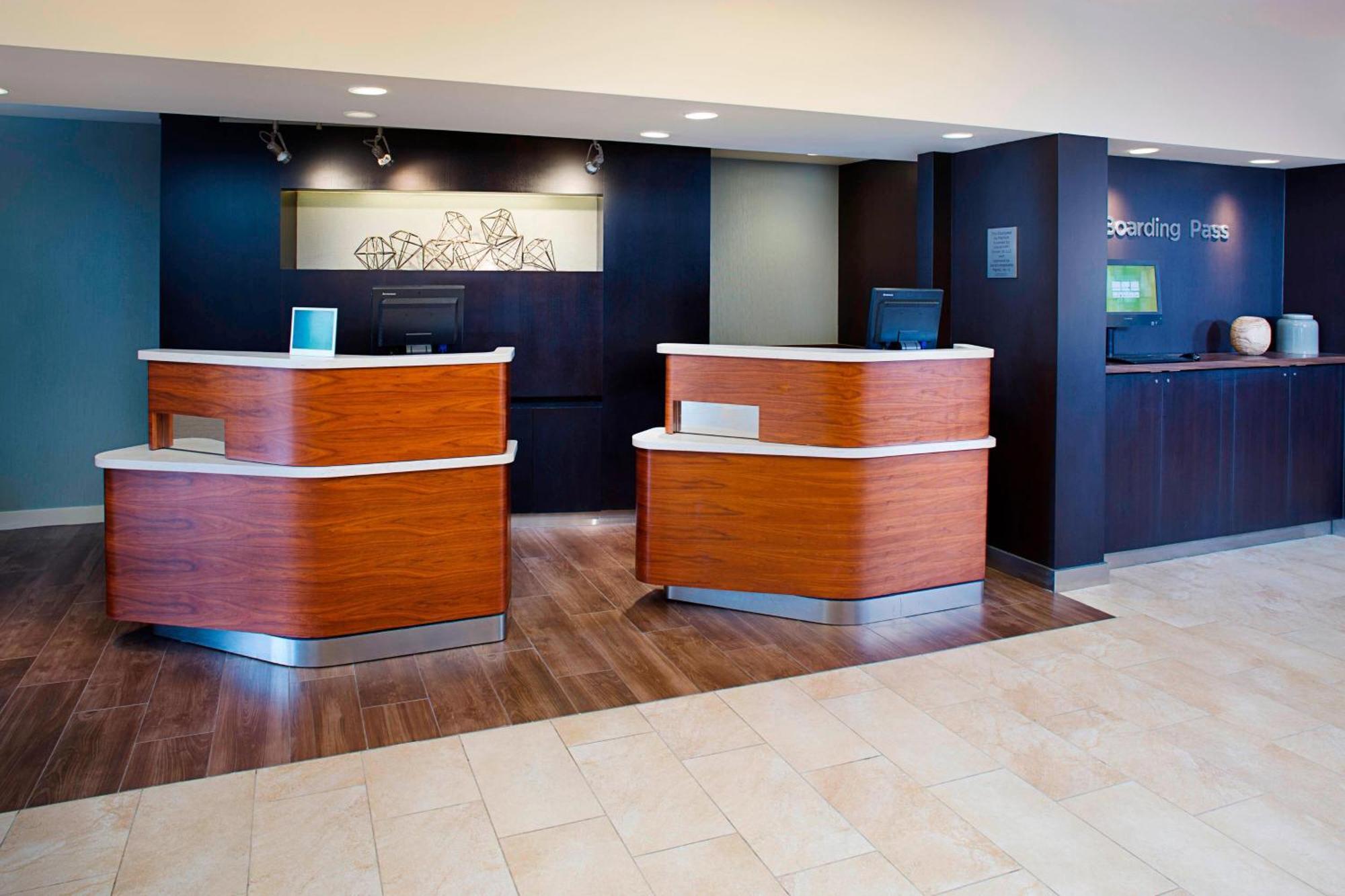 Courtyard By Marriott West Palm Airport 3* West Palm Beach
