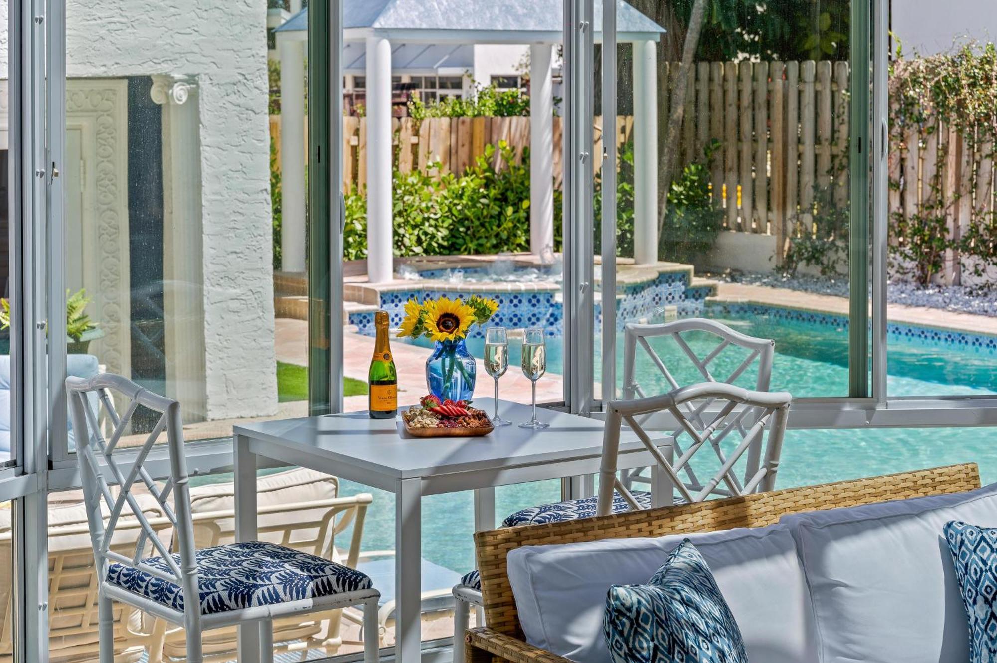 Historical Heated Pool Proximity Indigo Key Resldences Holiday home *