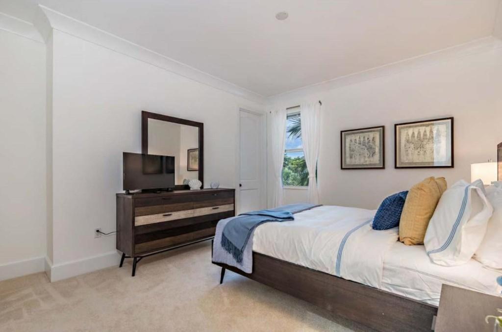 Gregory Place - New! West Palm Beach