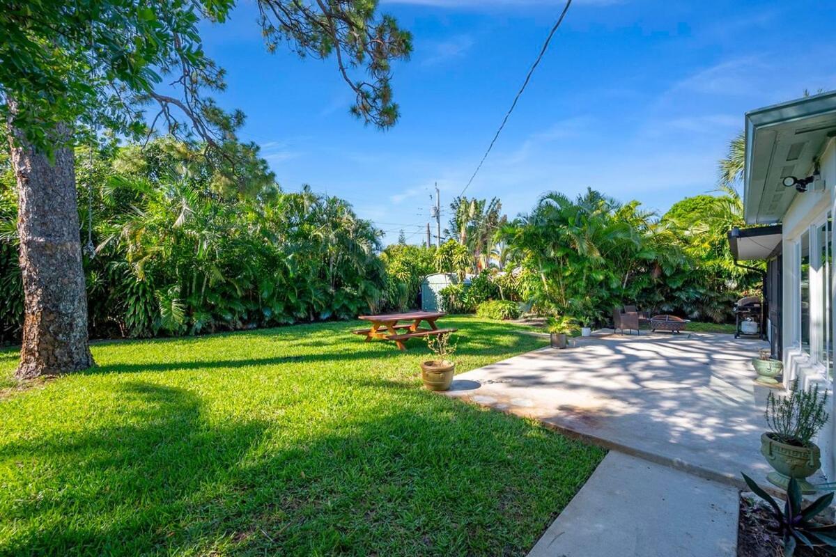 Stylish 3br Family Retreat In Park Holiday home West Palm Beach