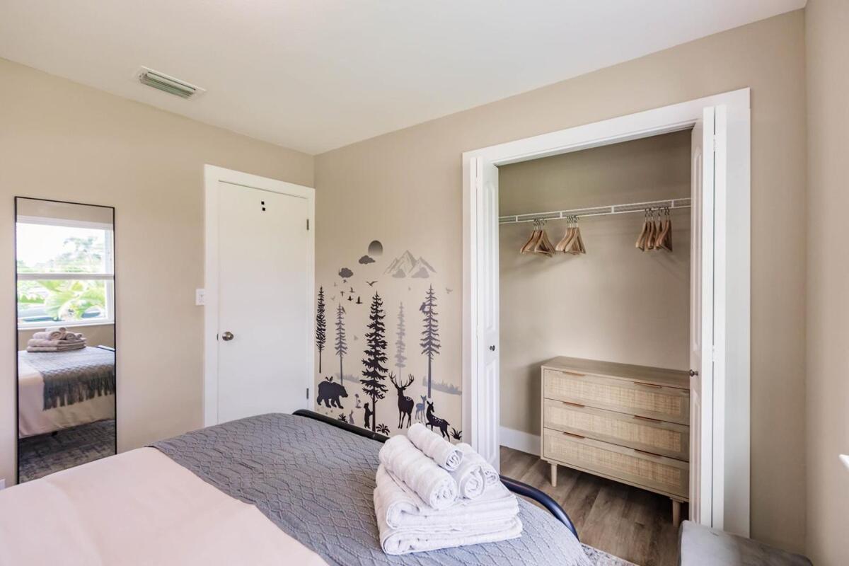 Holiday home Stylish 3br Family Retreat In Park