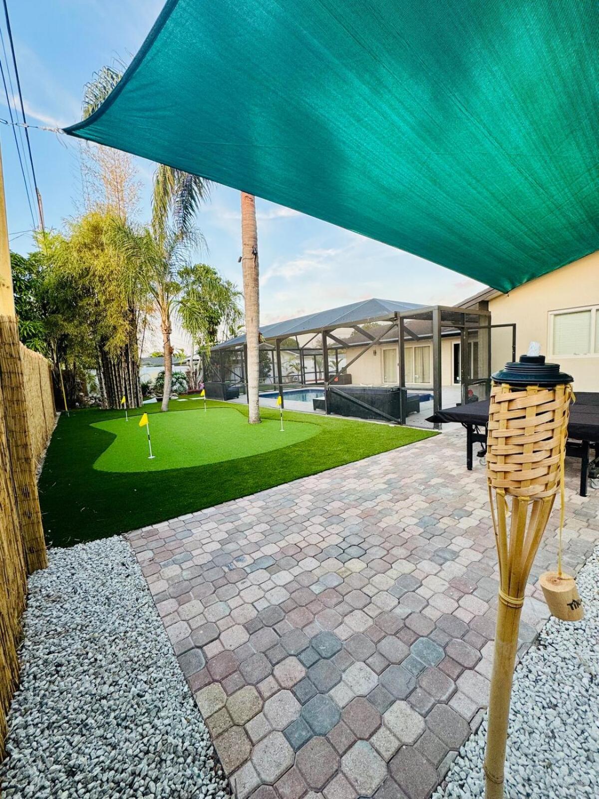 Villa Tropical Luxury Paradise - Fully Renovated In Wpb *