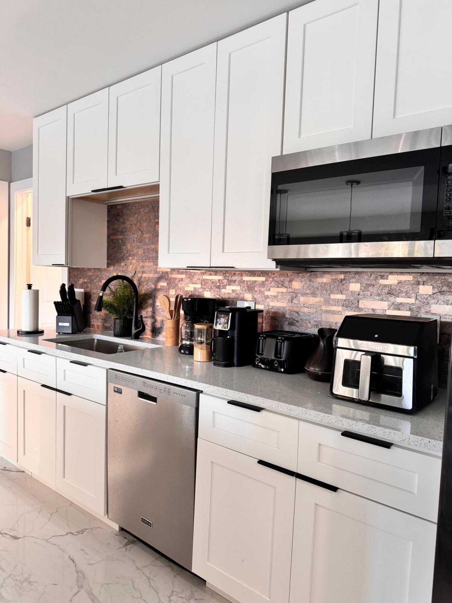 Tropical Luxury Paradise - Fully Renovated In Wpb * West Palm Beach