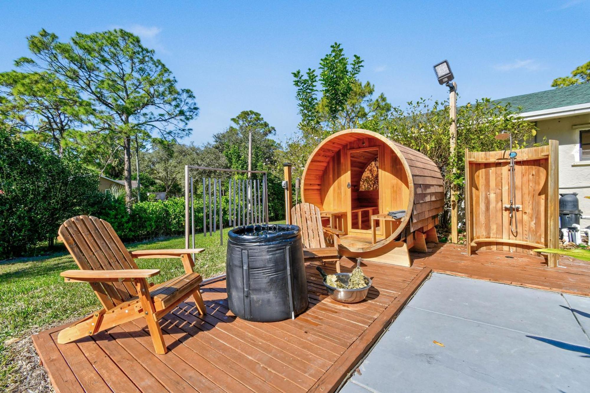 Whats So Addictive About Damn House Holiday home *
