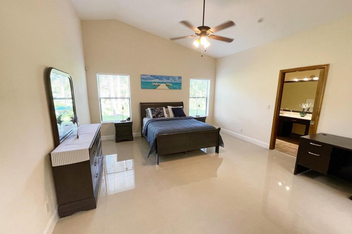 Heated Pool At Persimmon Retreat * West Palm Beach