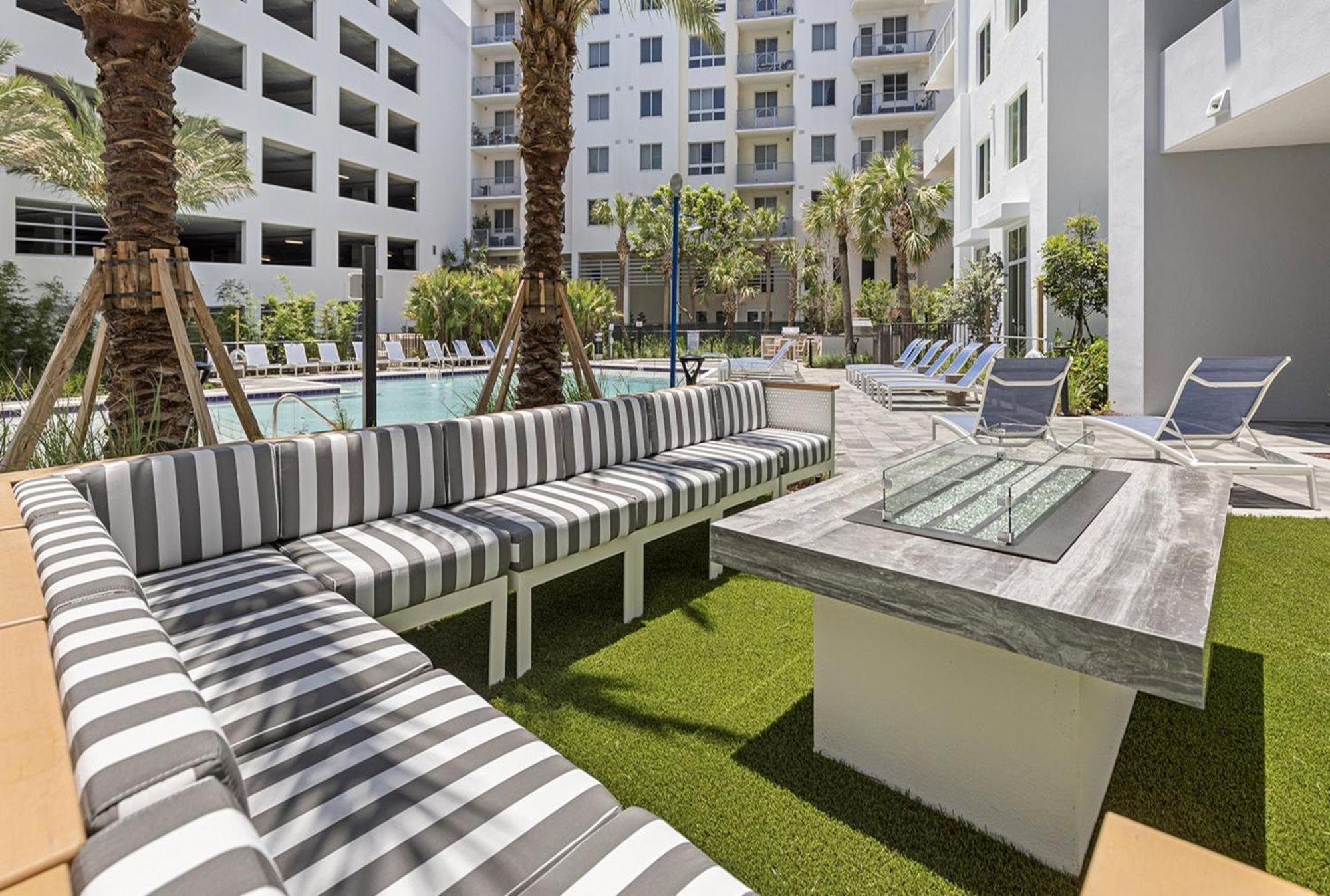 Tortoise One By Barsala Aparthotel West Palm Beach