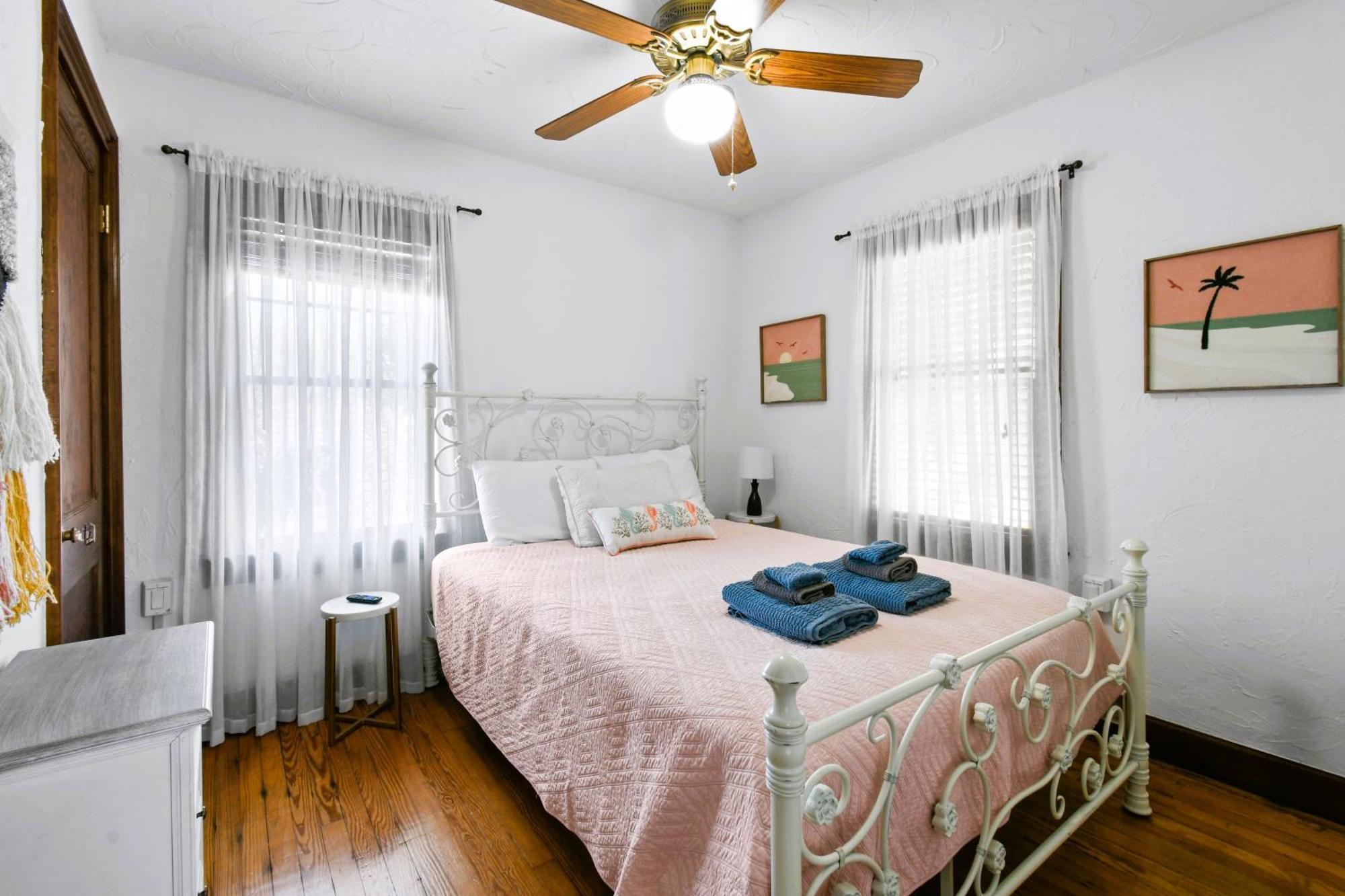 Holiday home 1926 Mediterranean With Heated Pool Sleeps 12 West Palm Beach