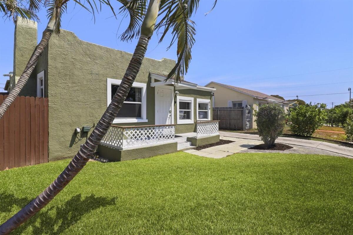 3 Bd House In-law - Palm Wave * West Palm Beach