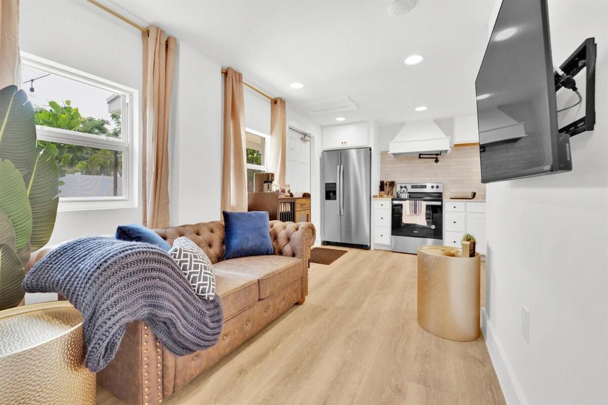 3 Bd House In-law - Palm Wave Holiday home *