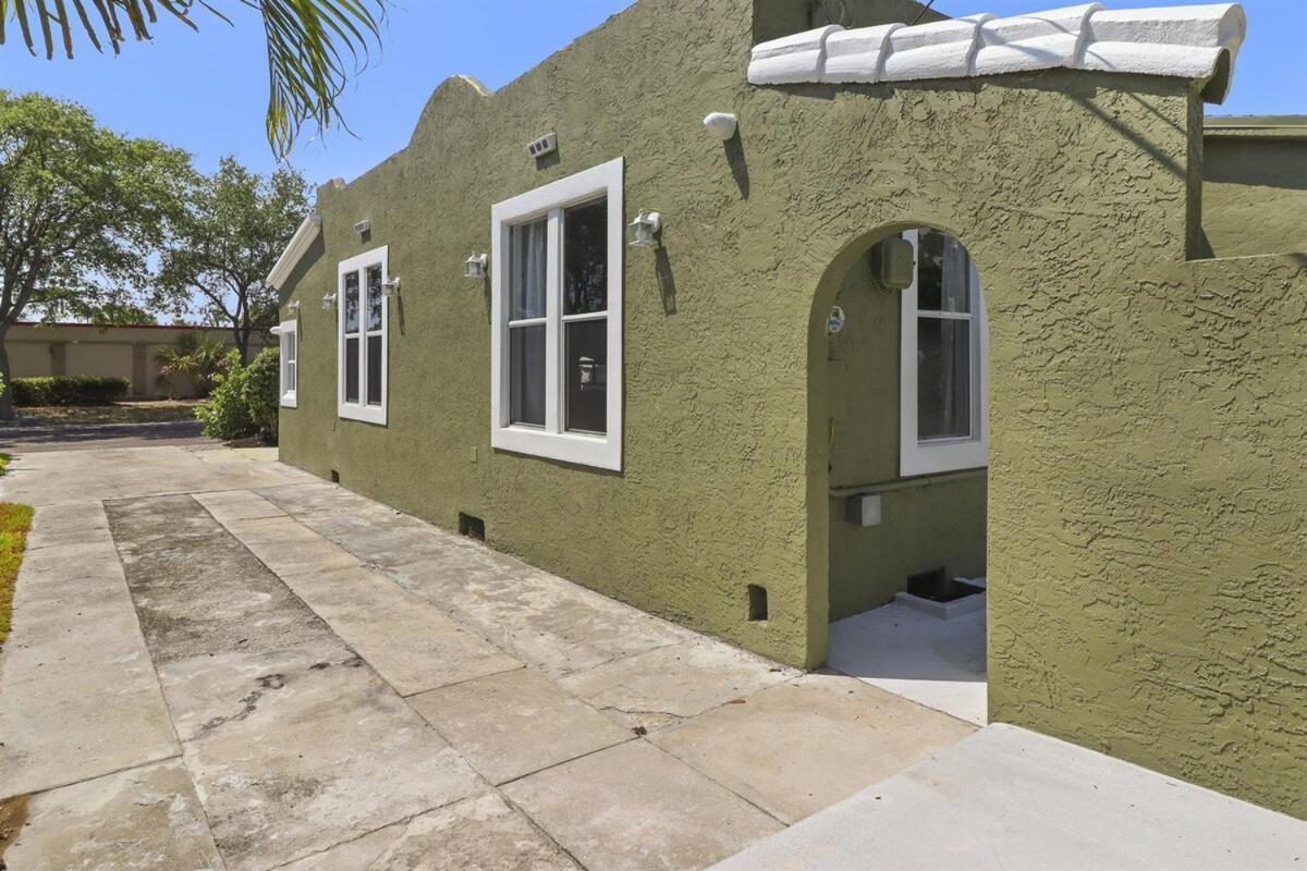 3 Bd House In-law - Palm Wave Holiday home *