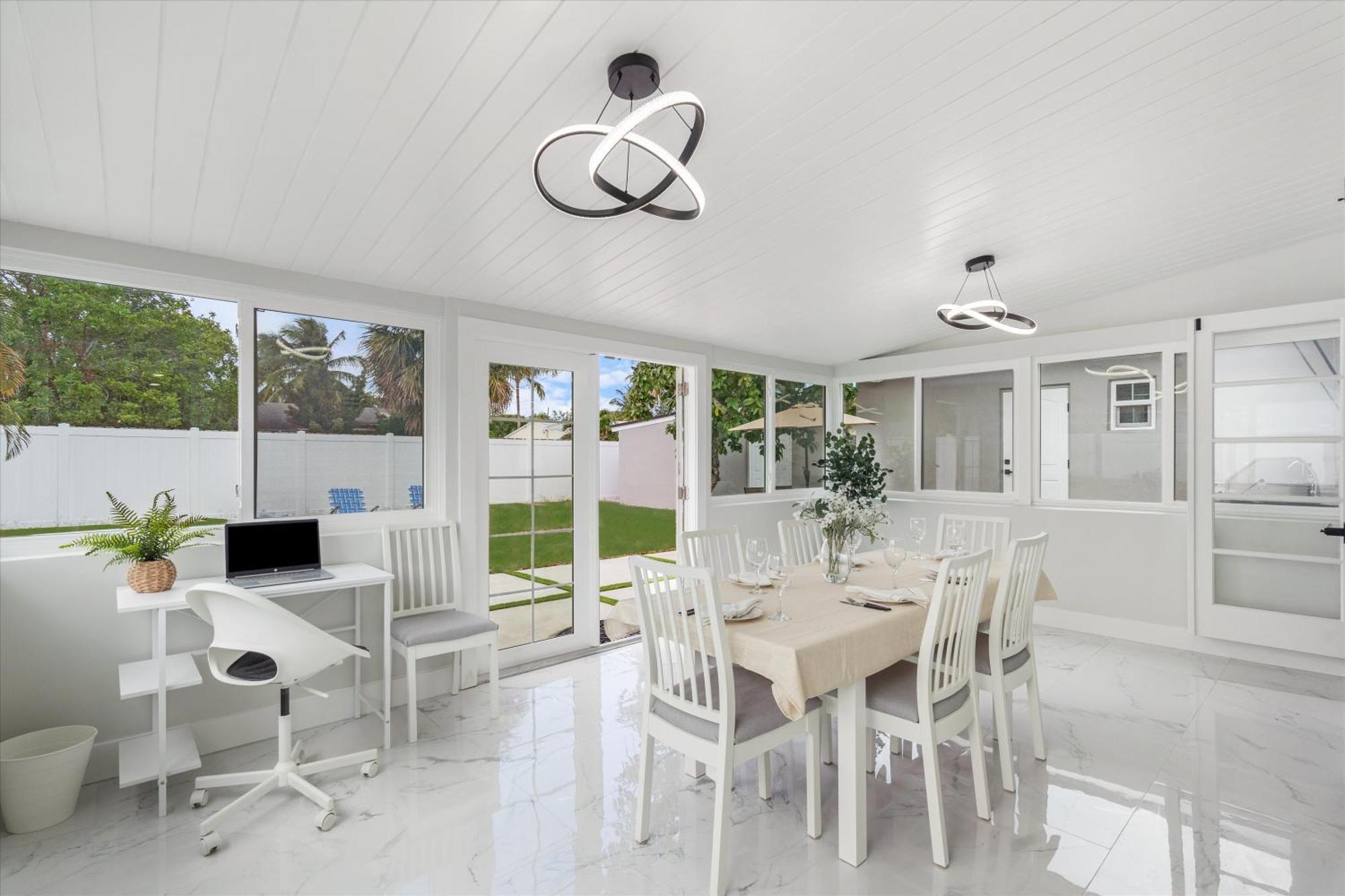 Avocado Oasis Holiday home *