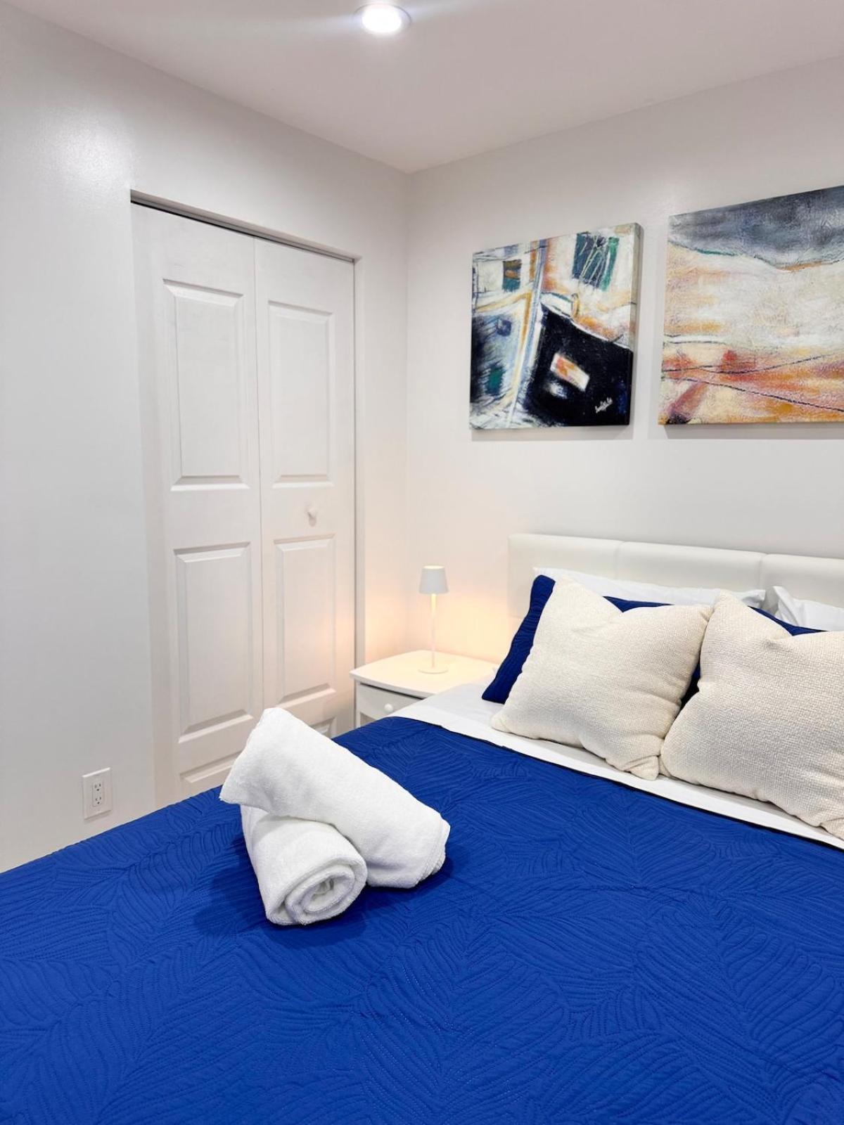 Cozy & Private - Easy Access To Pbi & I-95 - Free Wifi Apartment