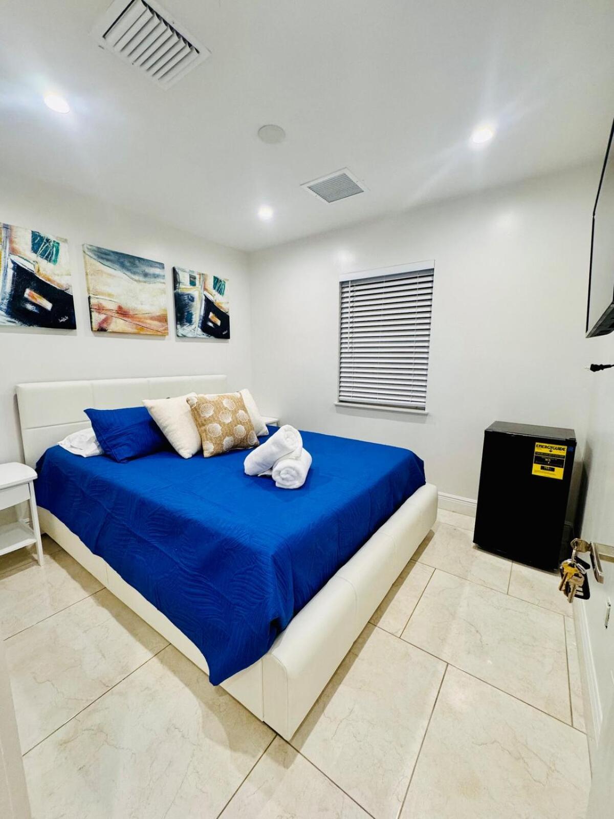 Cozy & Private - Easy Access To Pbi & I-95 - Free Wifi West Palm Beach