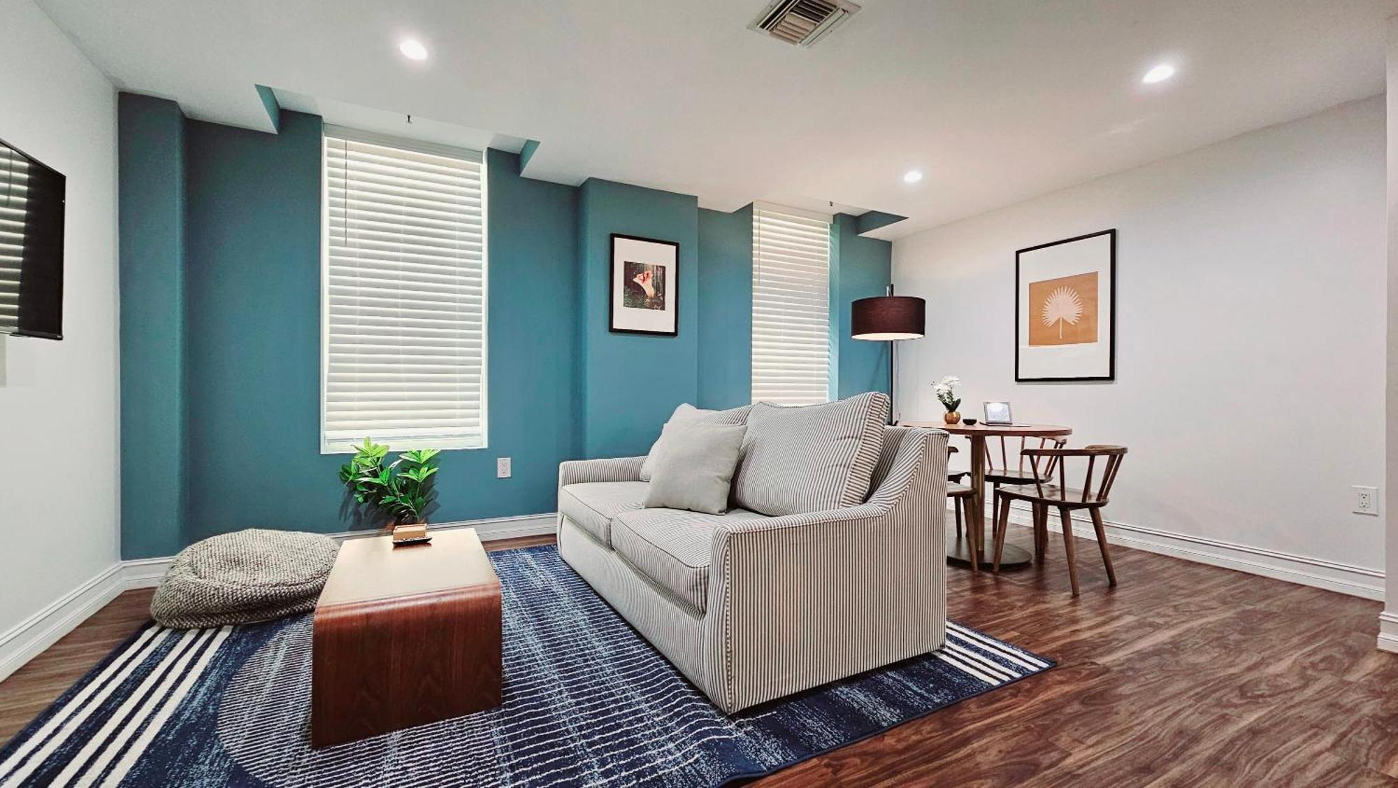 The Lofts On Clematis 405 Downtown West Palm Apartment *