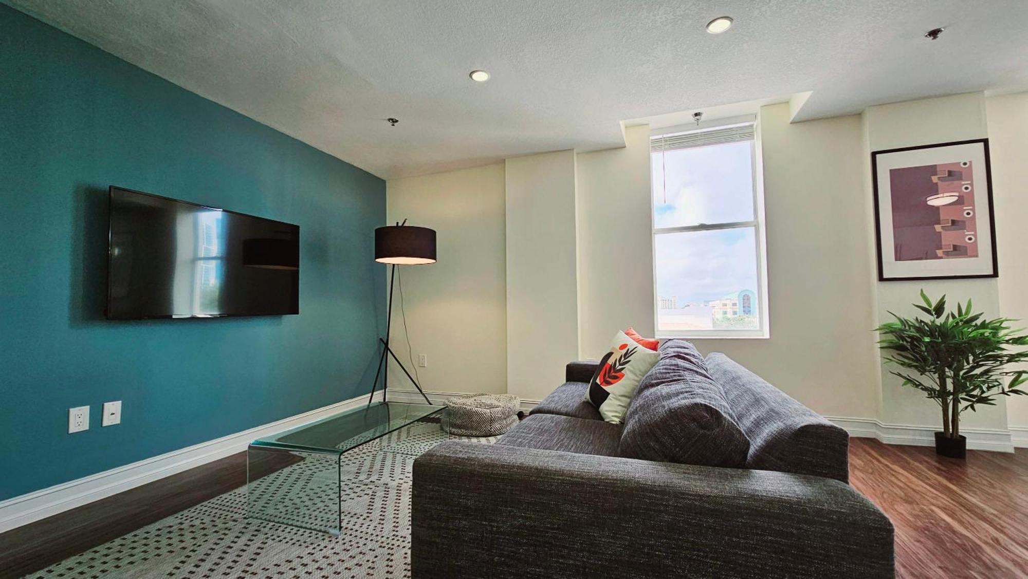 The Lofts On Clematis 501 Downtown West Palm Apartment *