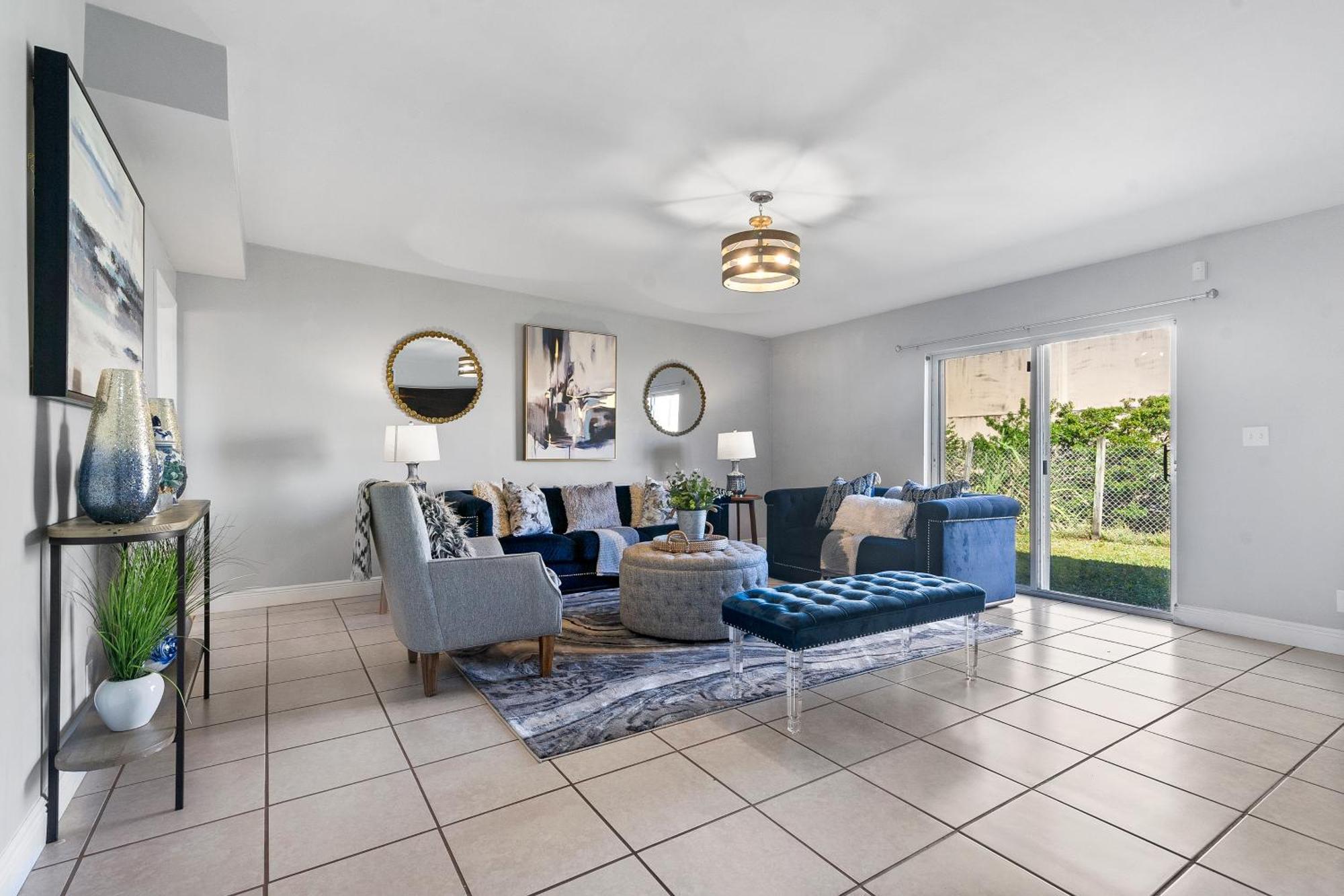 Chic Downtown - Location Location Location!! Holiday home West Palm Beach