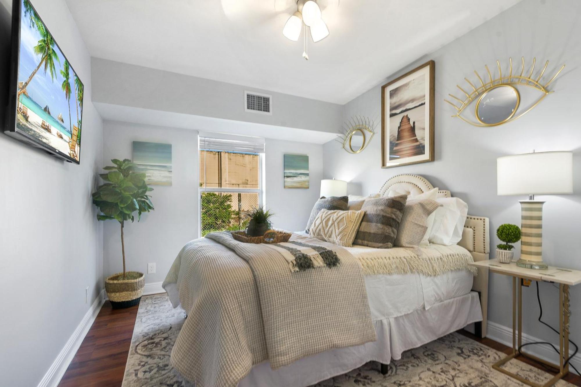 Chic Downtown - Location Location Location!! West Palm Beach