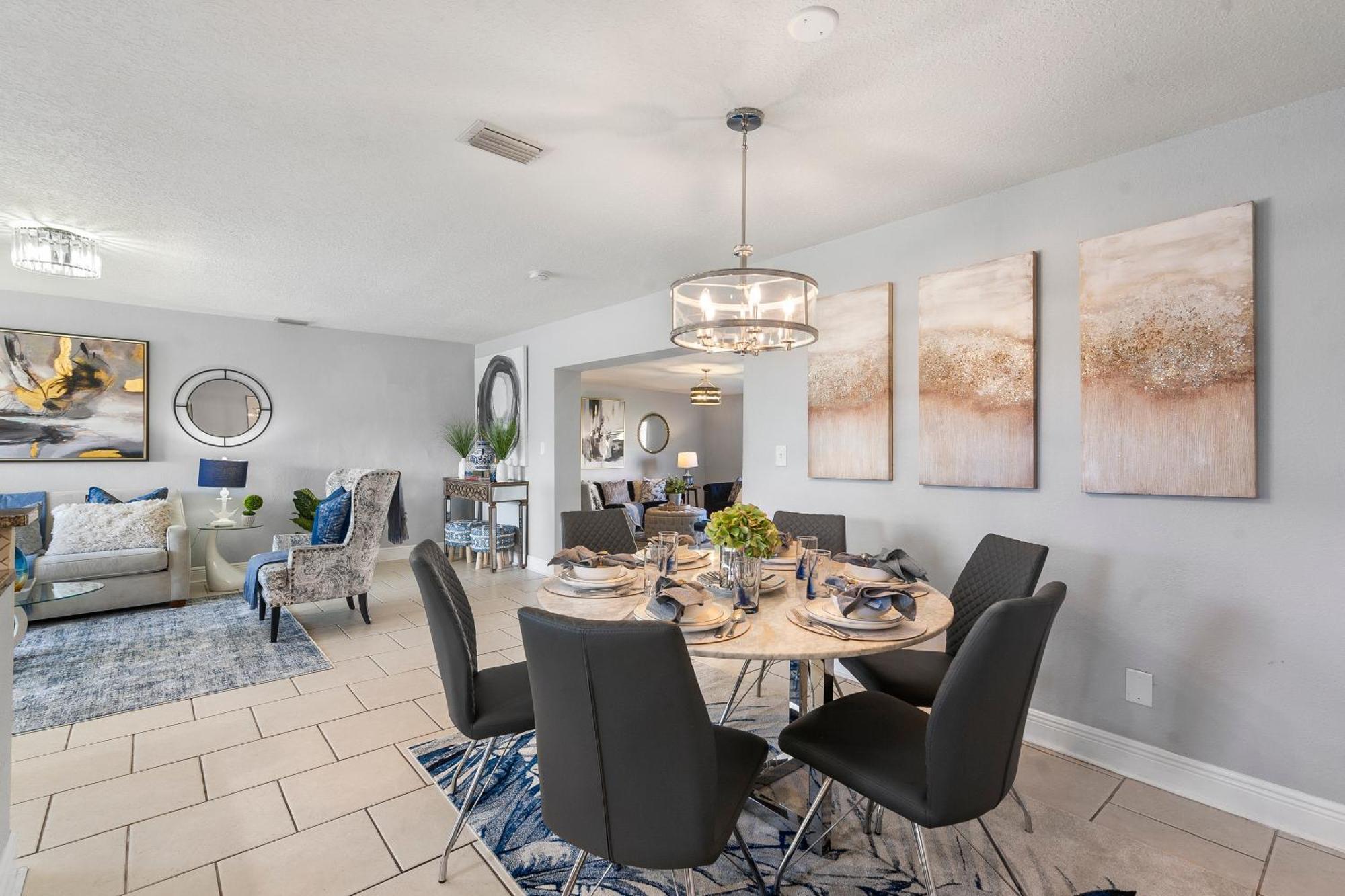 Chic Downtown - Location Location Location!! *
