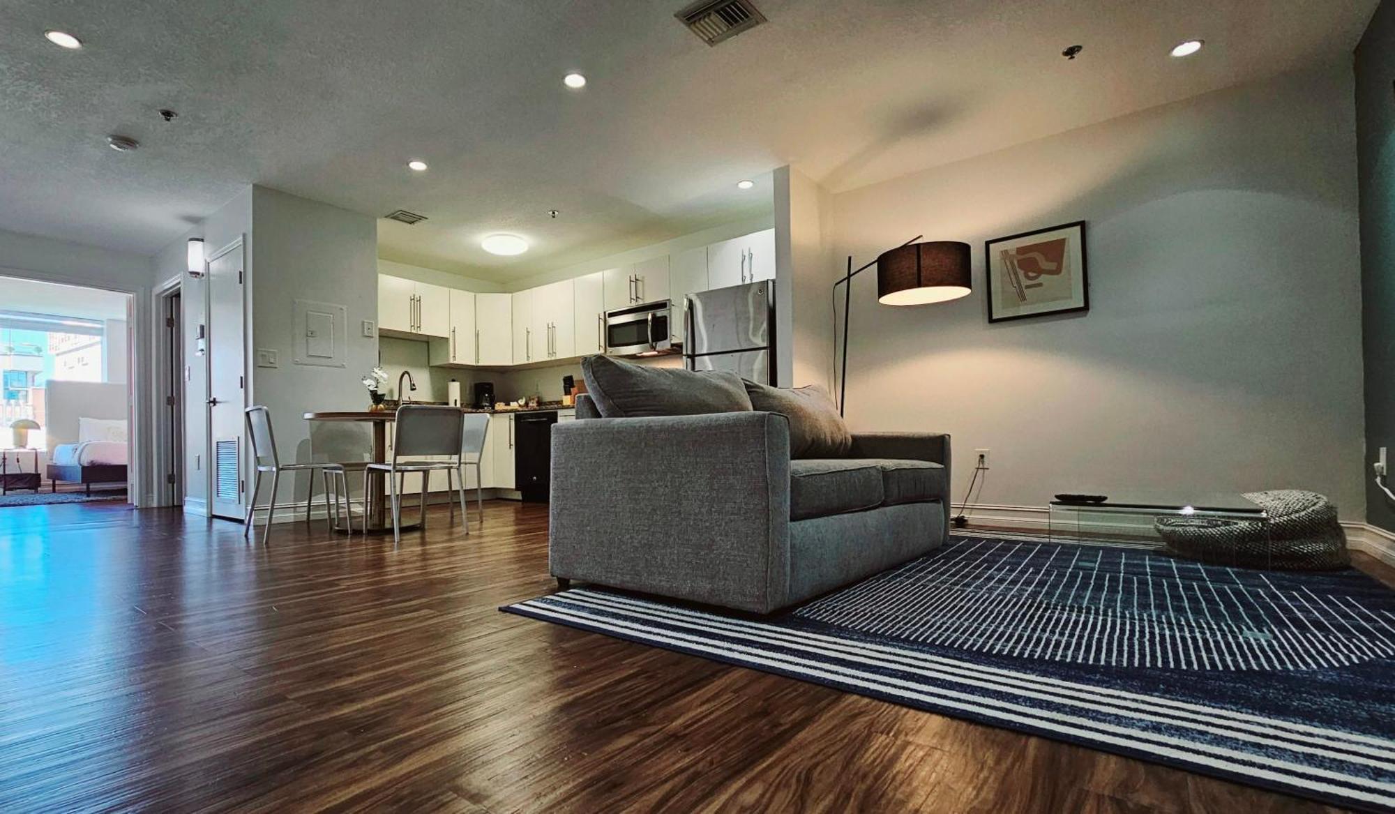 The Lofts On Clematis 303 Downtown West Palm * West Palm Beach