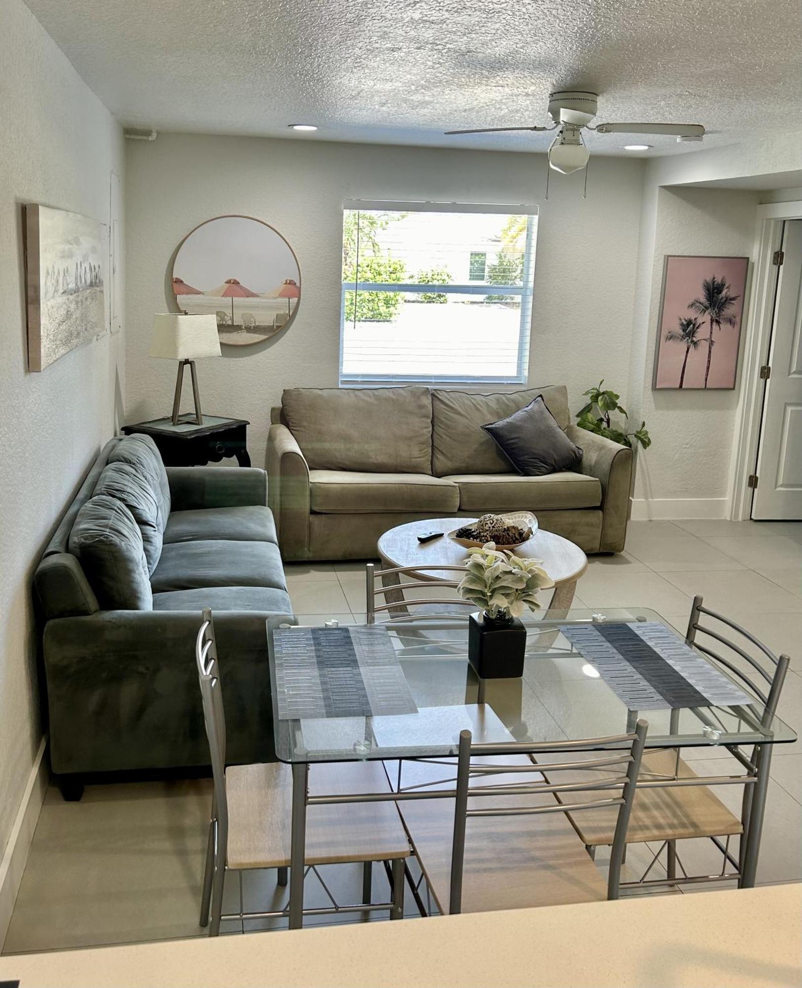 Close To Everything! Perfect Basecamp For Wpb Apartment