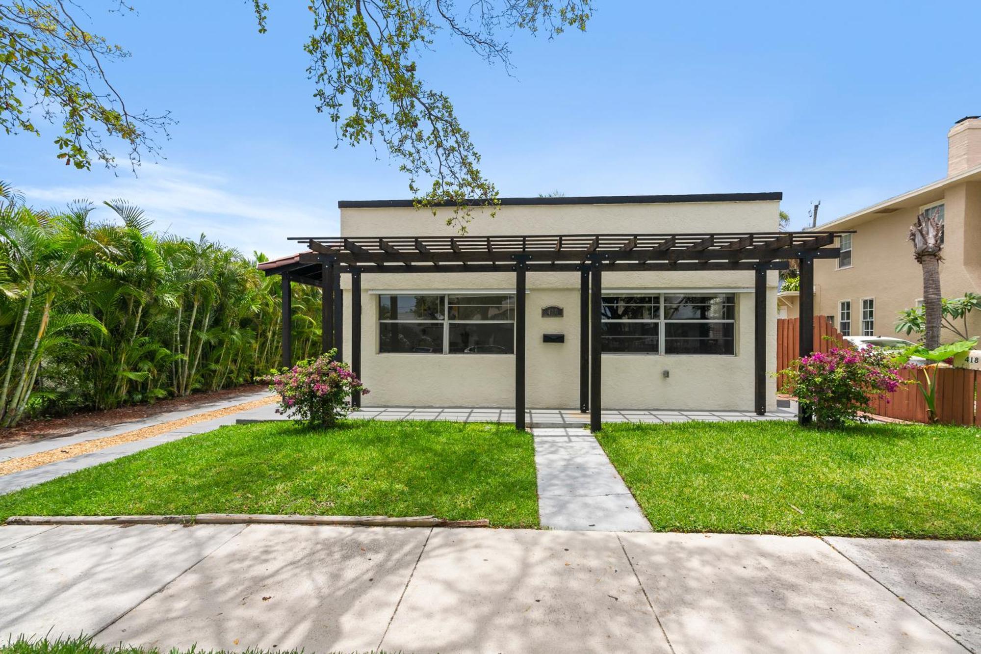 Holiday home Chic Downtown Vacation And Guest West Palm Beach