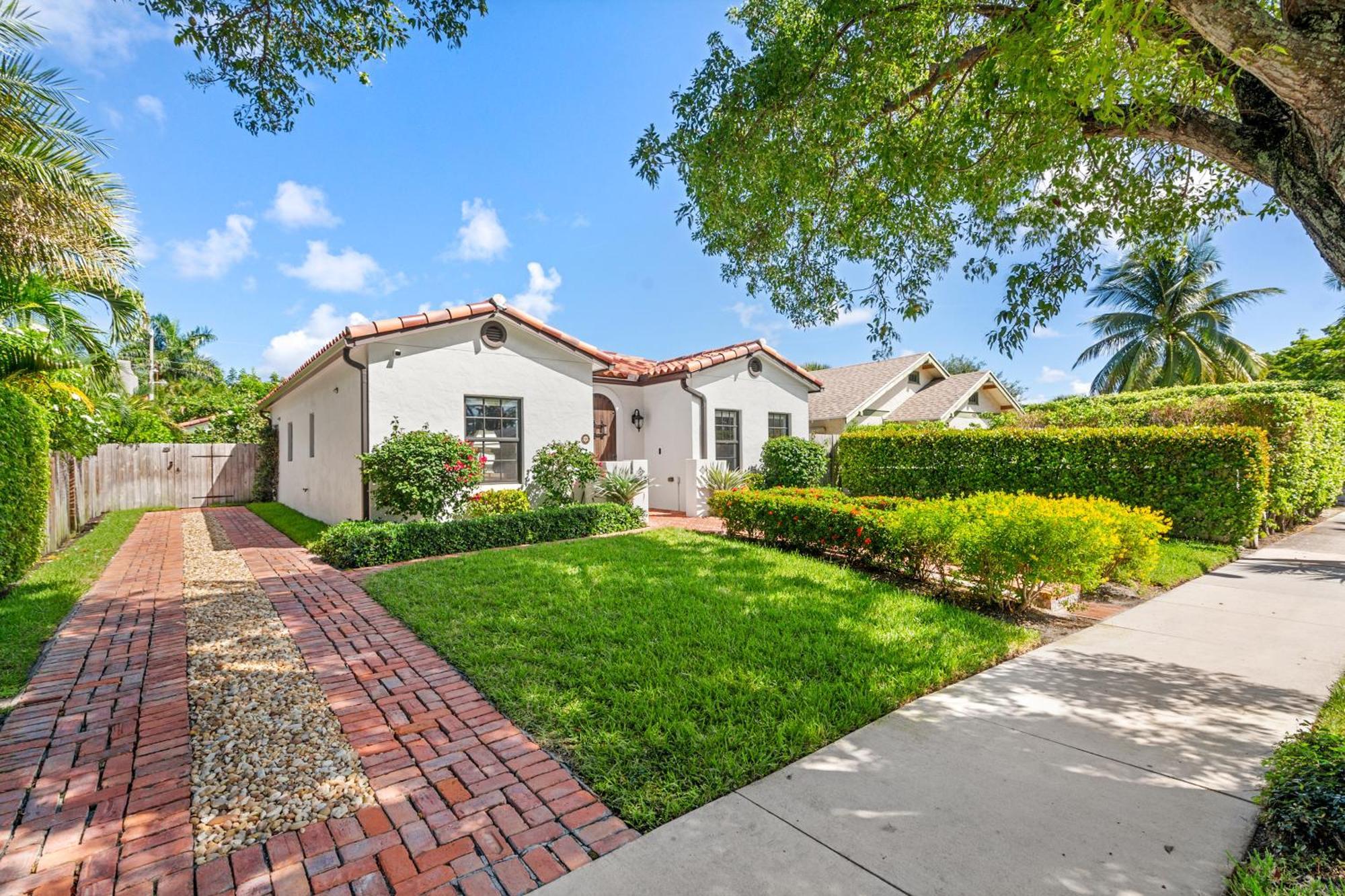 Holiday home Luxury Spanish Colonial And Guest