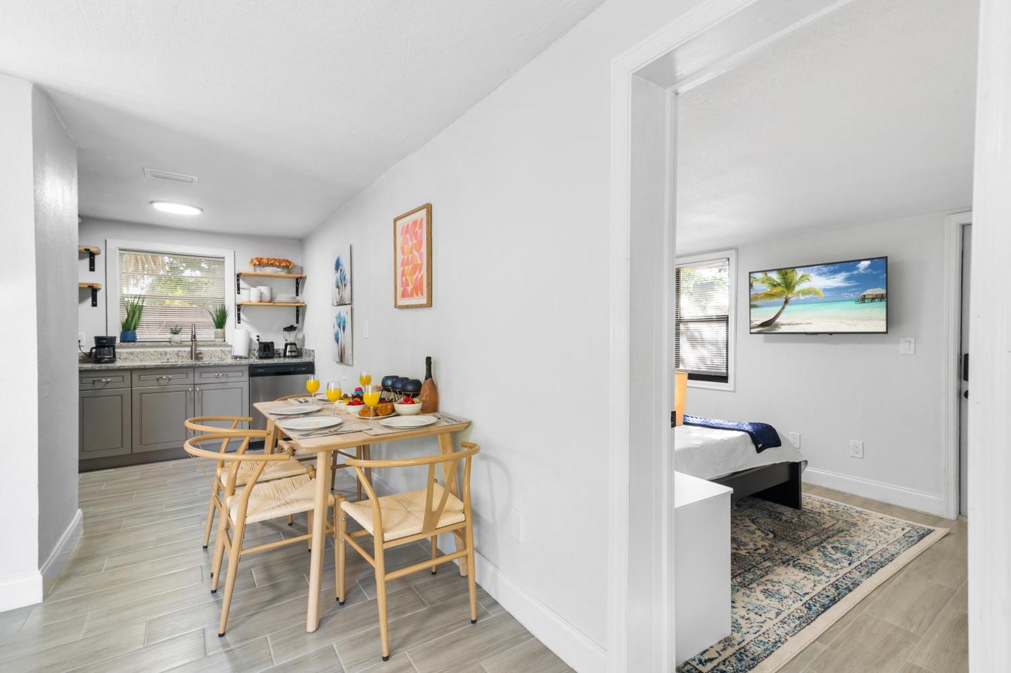 Downtown 32 And Guest 21 Holiday home