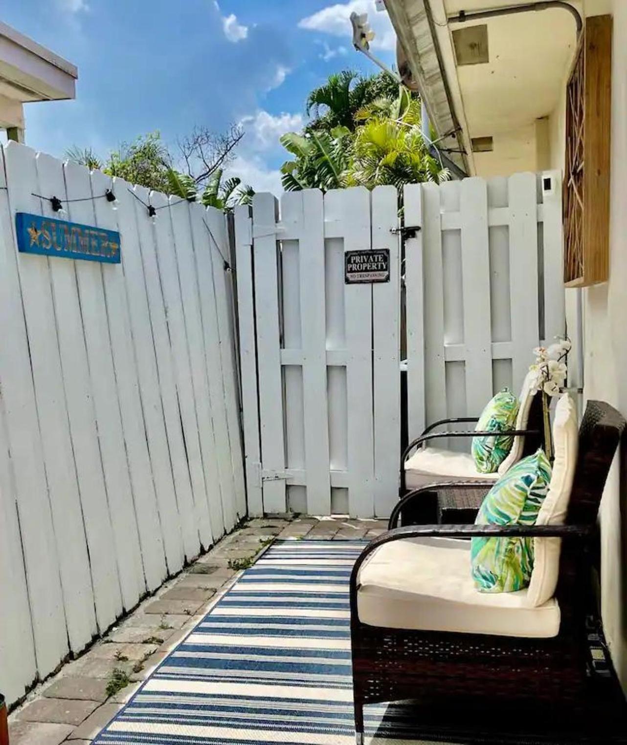 Holiday home Boho Paradise W Heated Saltwater Pool & *