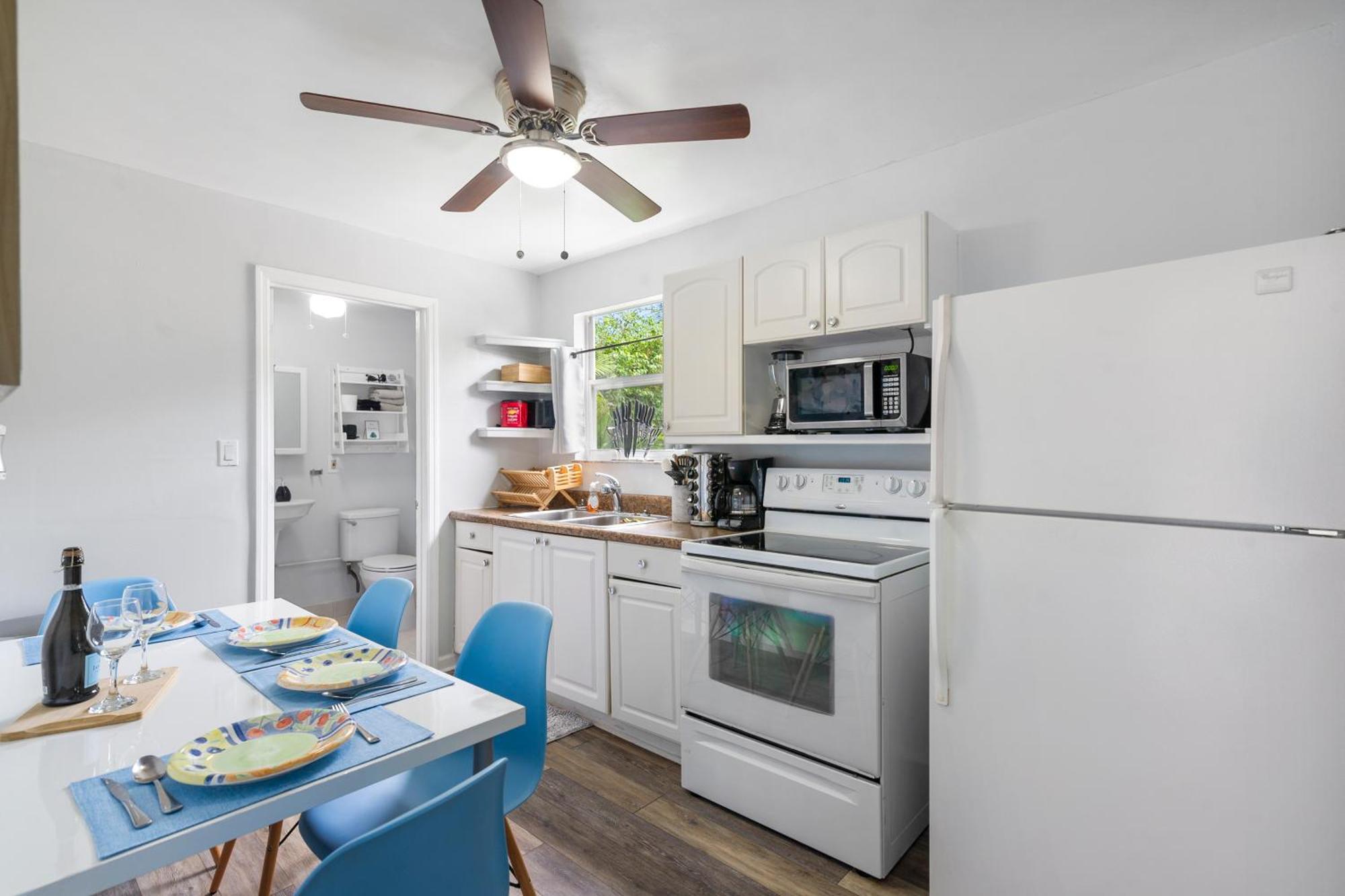 Villa Chic Downtown Vacation And Guest West Palm Beach