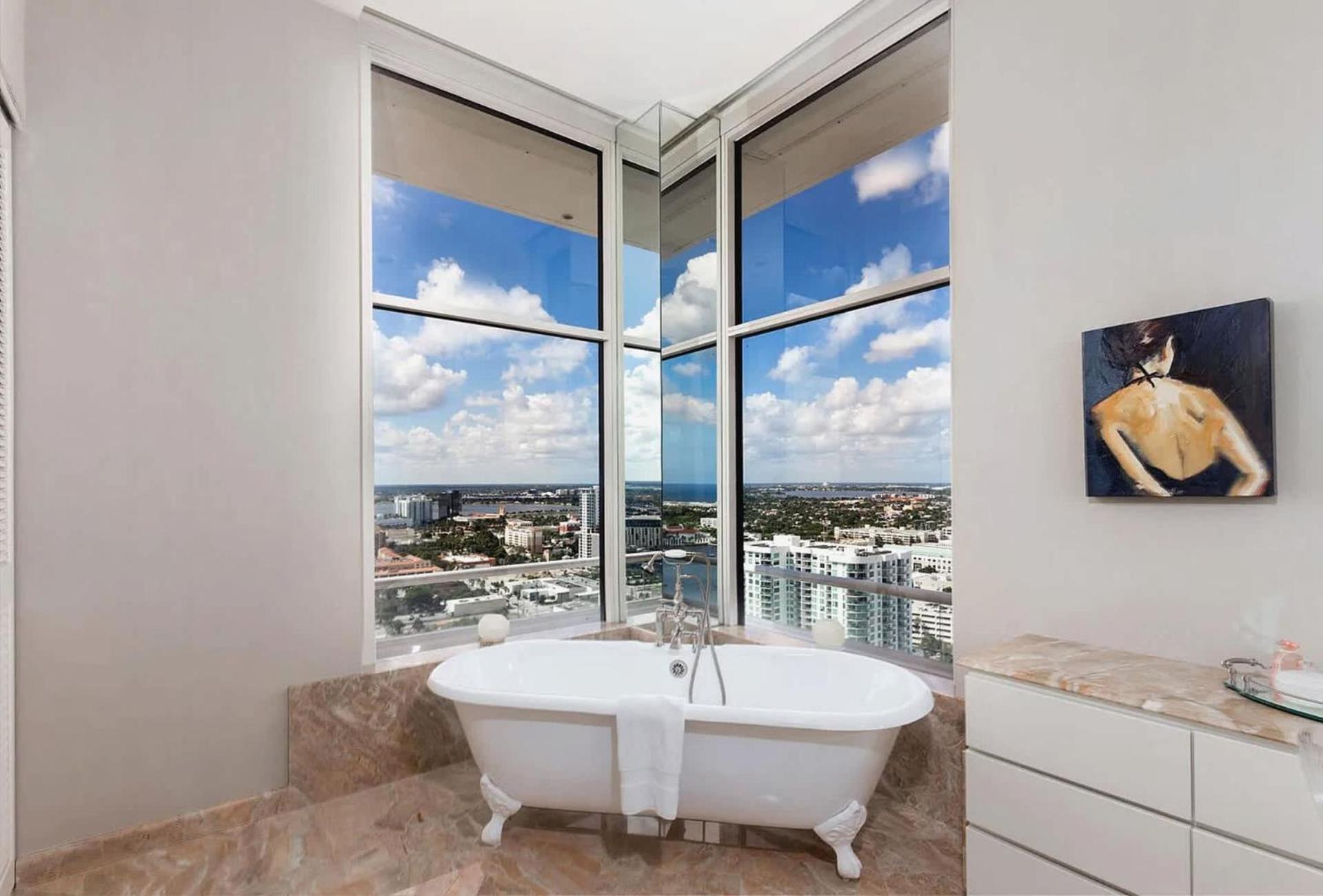 Stunning 3 Bedroom 5 Bath Grand Penthouse Apartment West Palm Beach