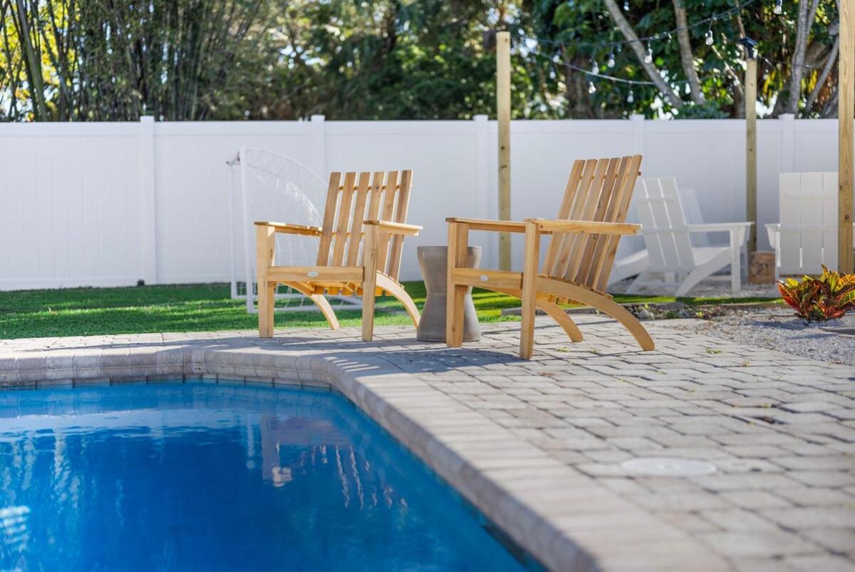 Holiday home Villa! Heated Pool With Golf Firepit And Turf Sports West Palm Beach