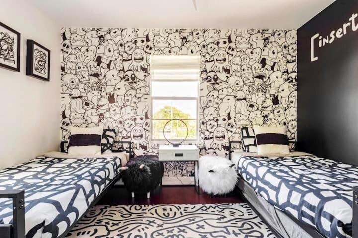 4bd 2ba - Black&white Artbnb - Southland Park Wpb