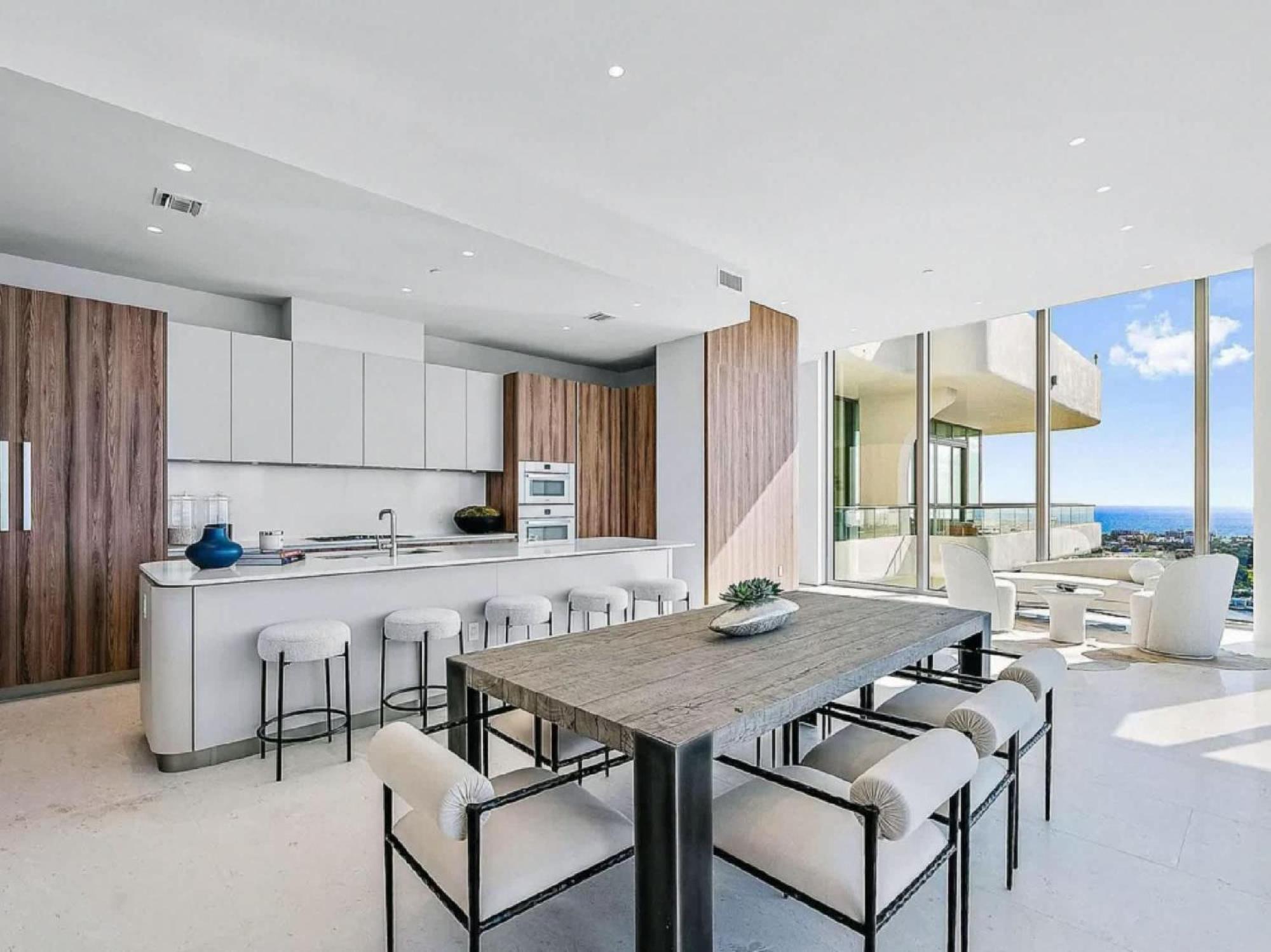 Apartment Penthouse With Panoramic Views In West Palm West Palm Beach