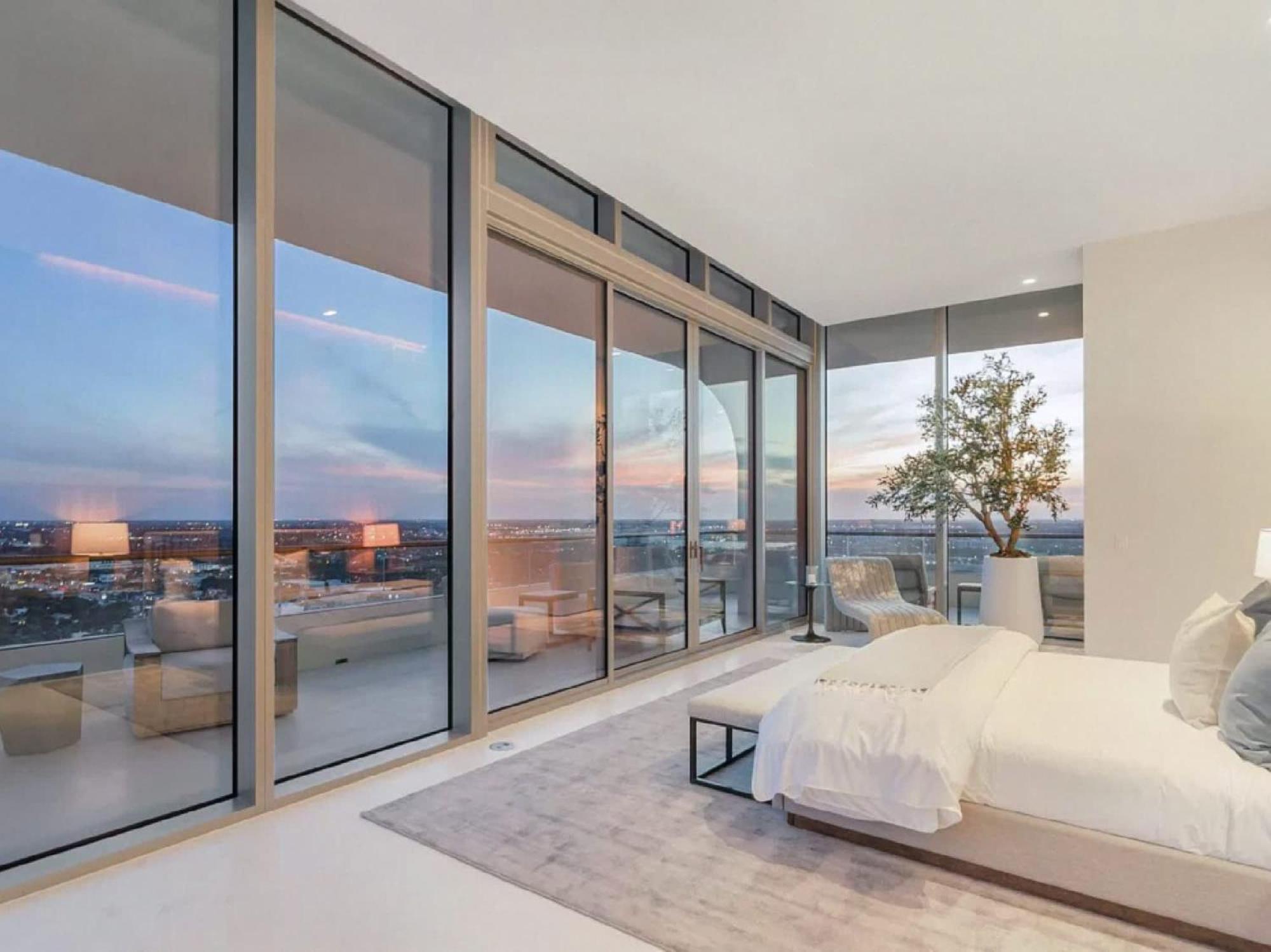 Apartment Penthouse With Panoramic Views In West Palm *