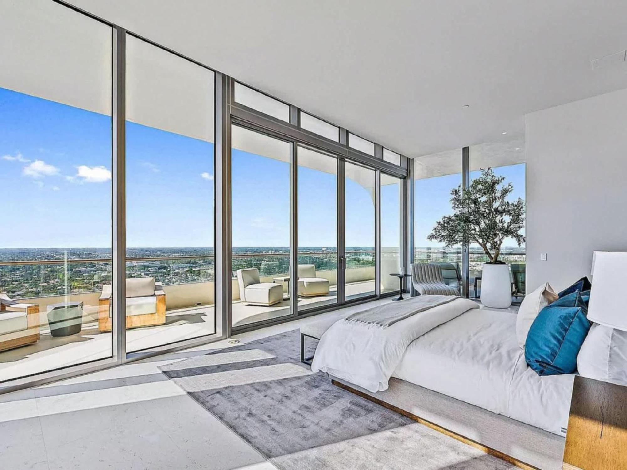 Penthouse With Panoramic Views In West Palm Apartment West Palm Beach
