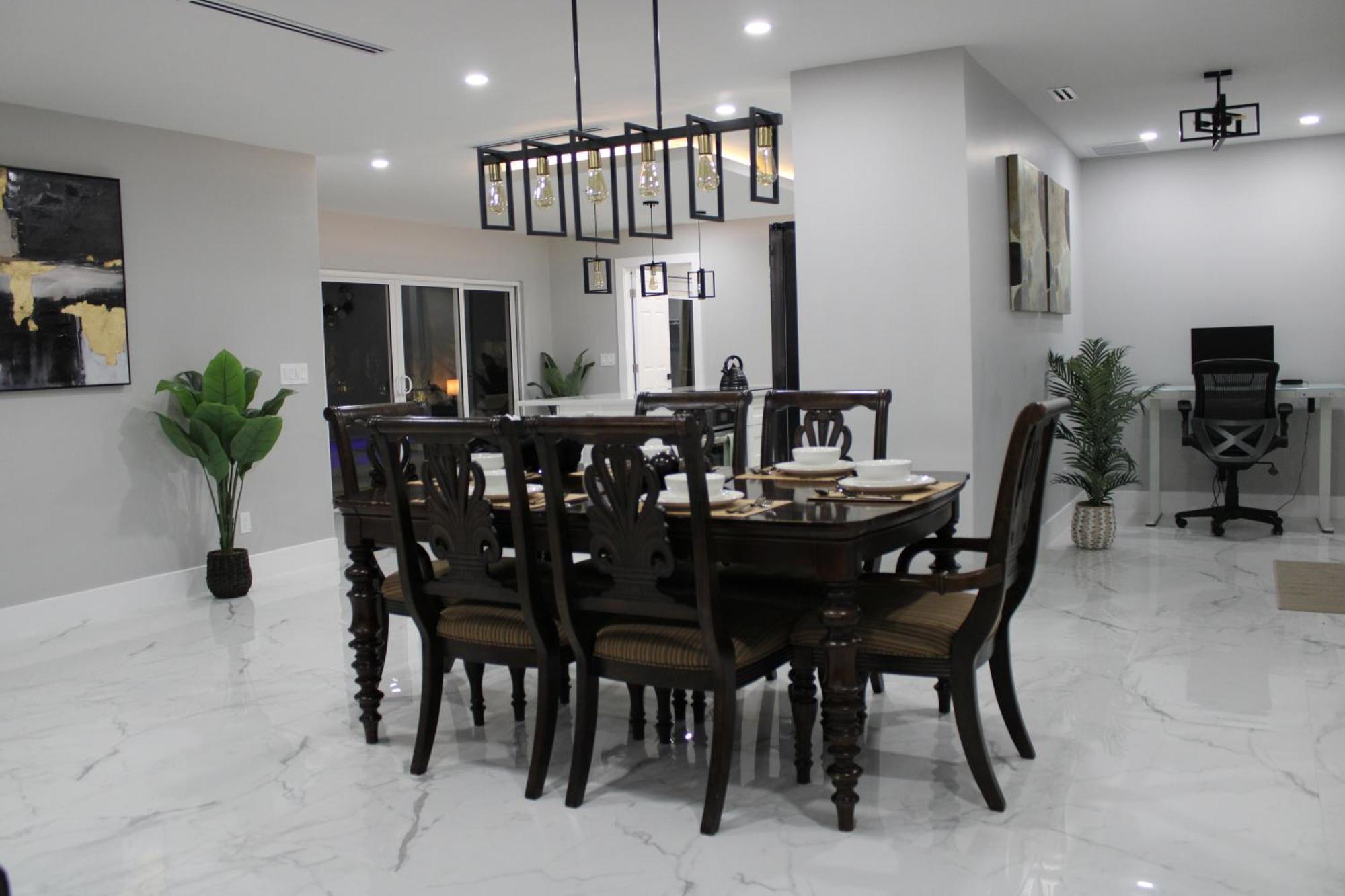 Tropical Luxury Paradise - Fully Renovated In Wpb West Palm Beach
