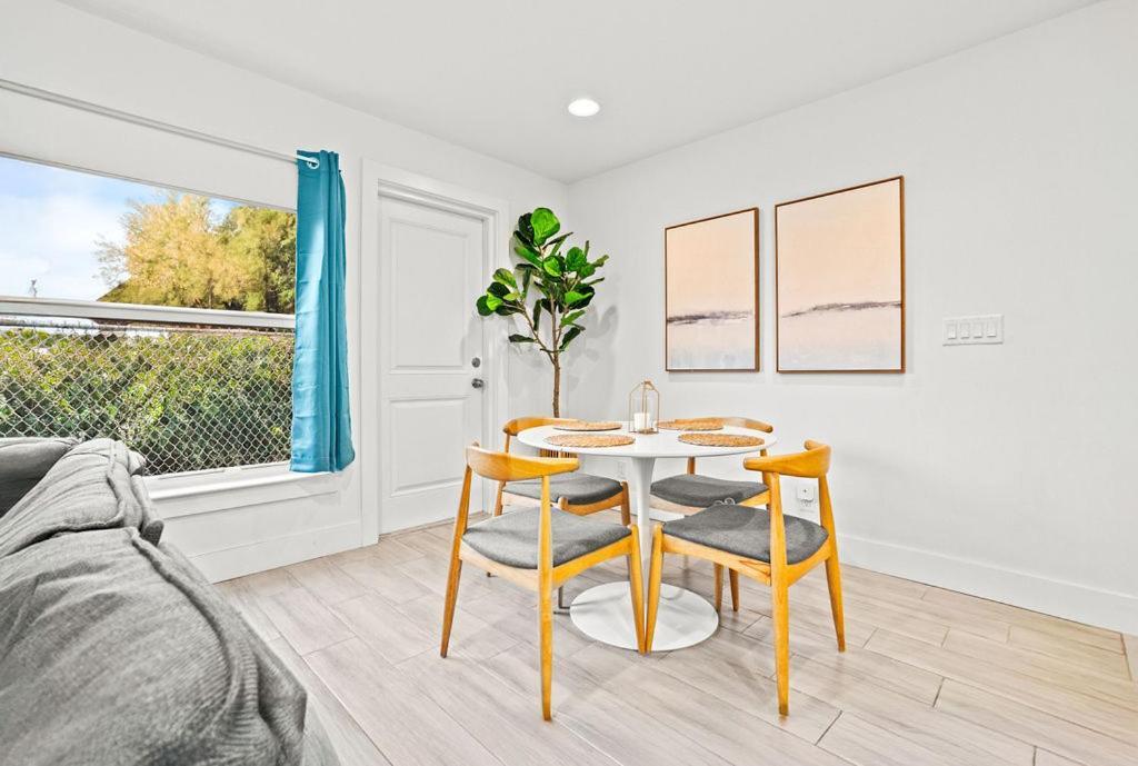 Bright & Spacious 3Br Close To Beaches *