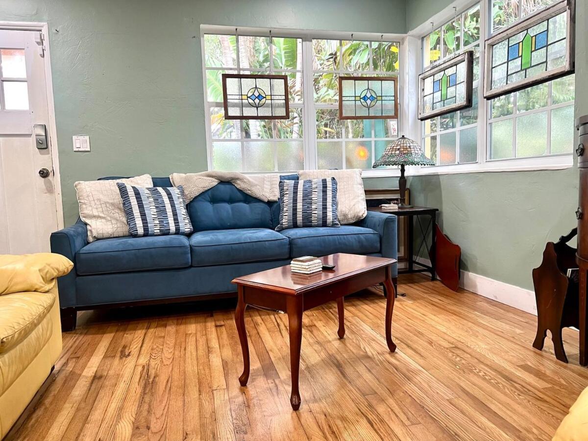Tango Mango House With Private Hot Tub